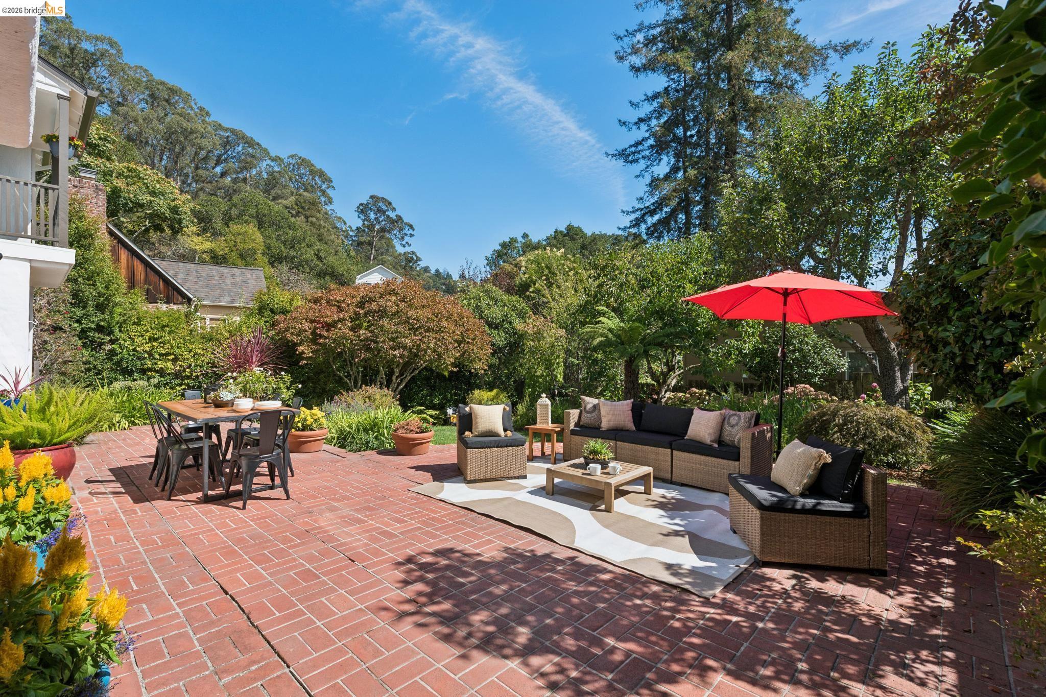 5610 Snake Rd, Oakland CA 94611 — photo 40