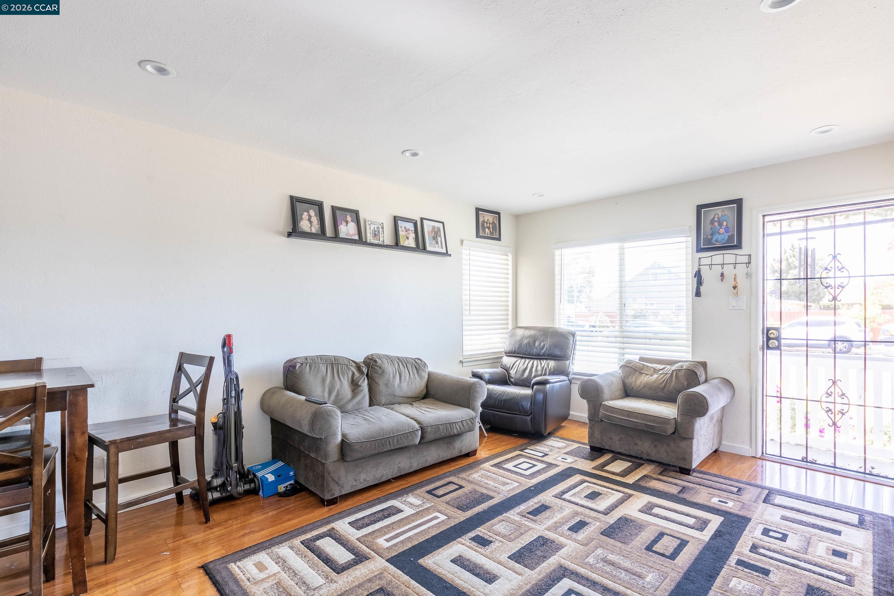 37258 Locust St, Newark CA 94560 — photo 22