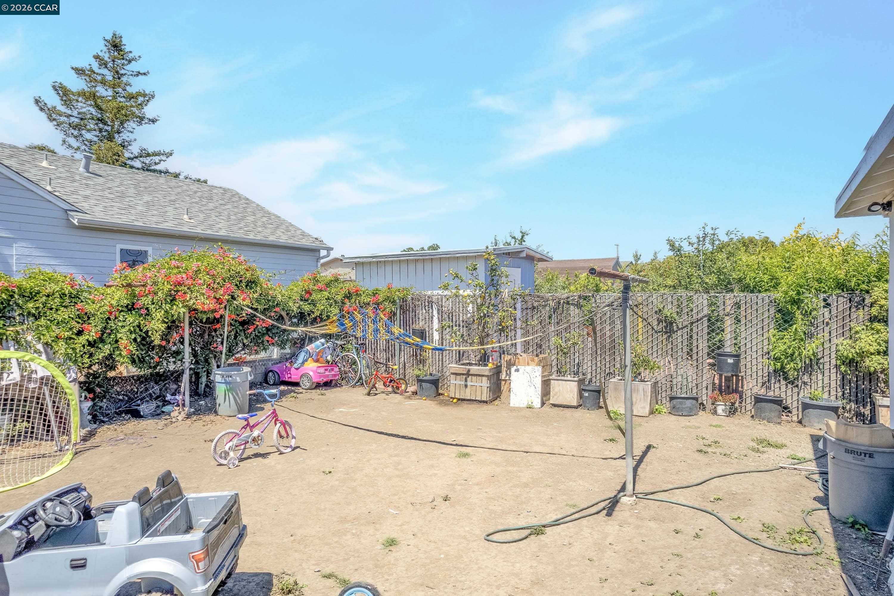 37258 Locust St, Newark CA 94560 — photo 37