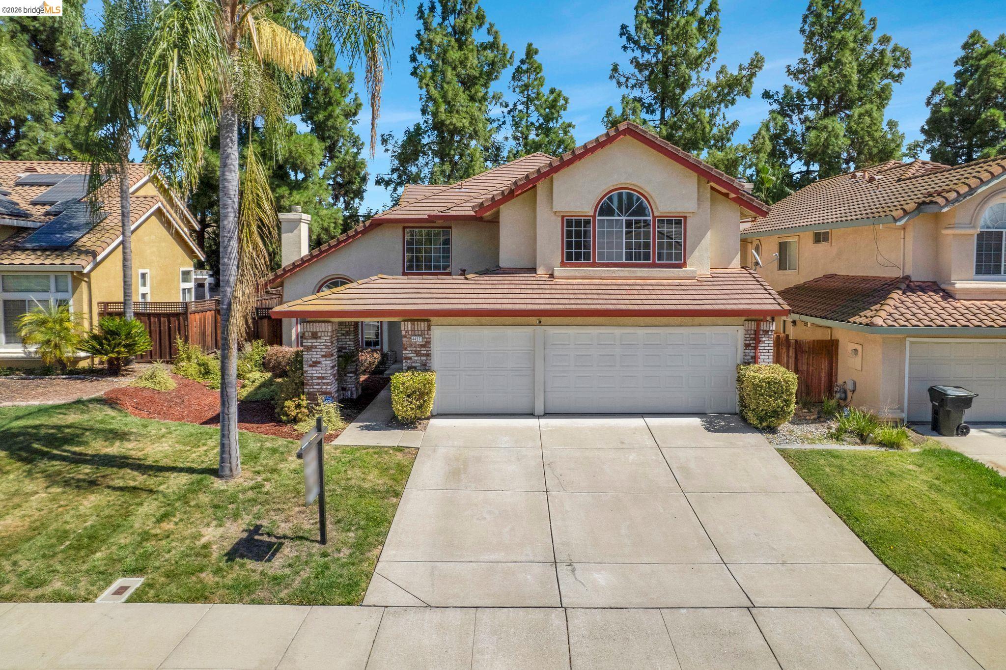 4437 Rock Island Dr, Antioch CA 94509 — photo 2