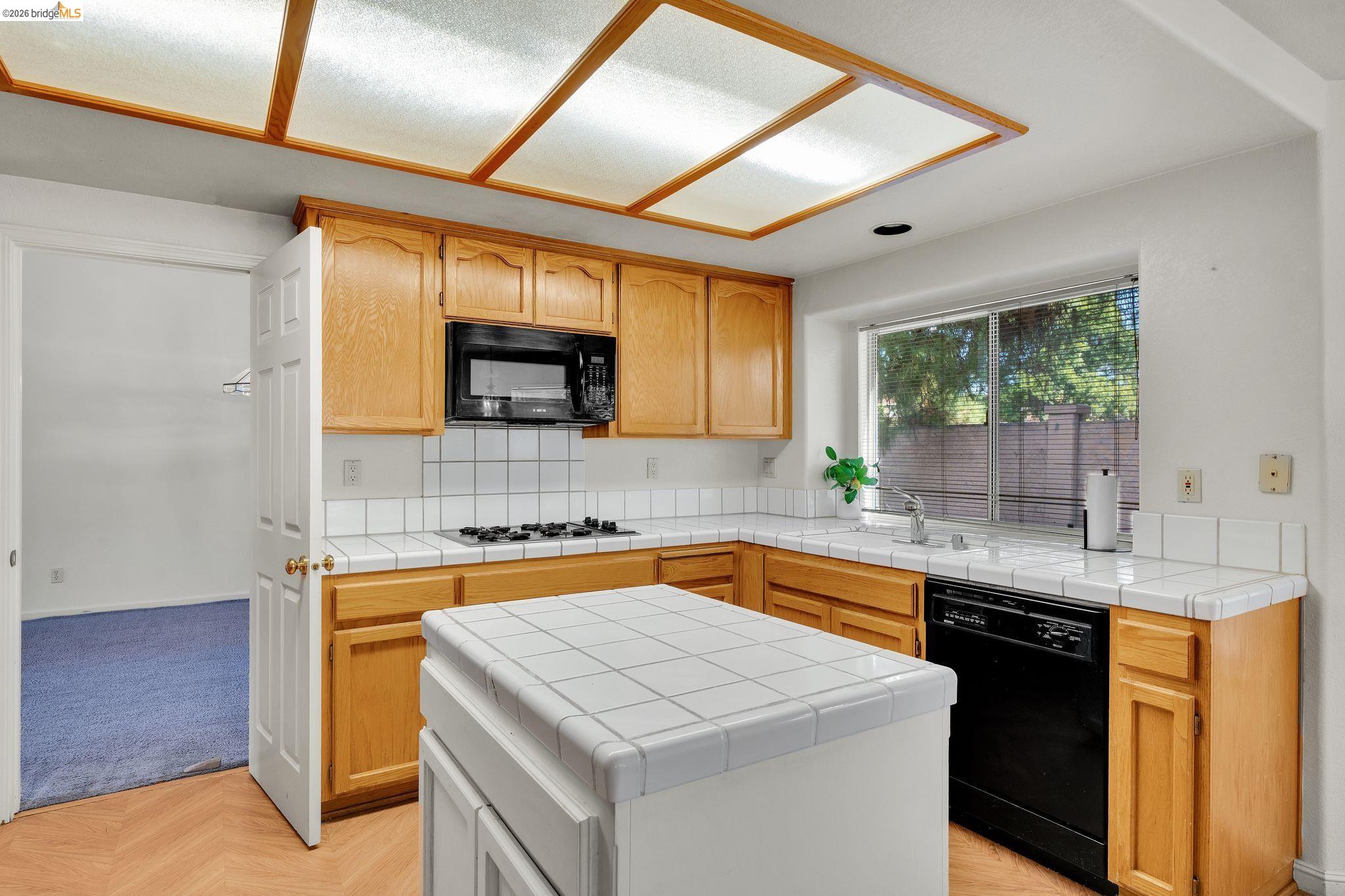 4437 Rock Island Dr, Antioch CA 94509 — photo 21
