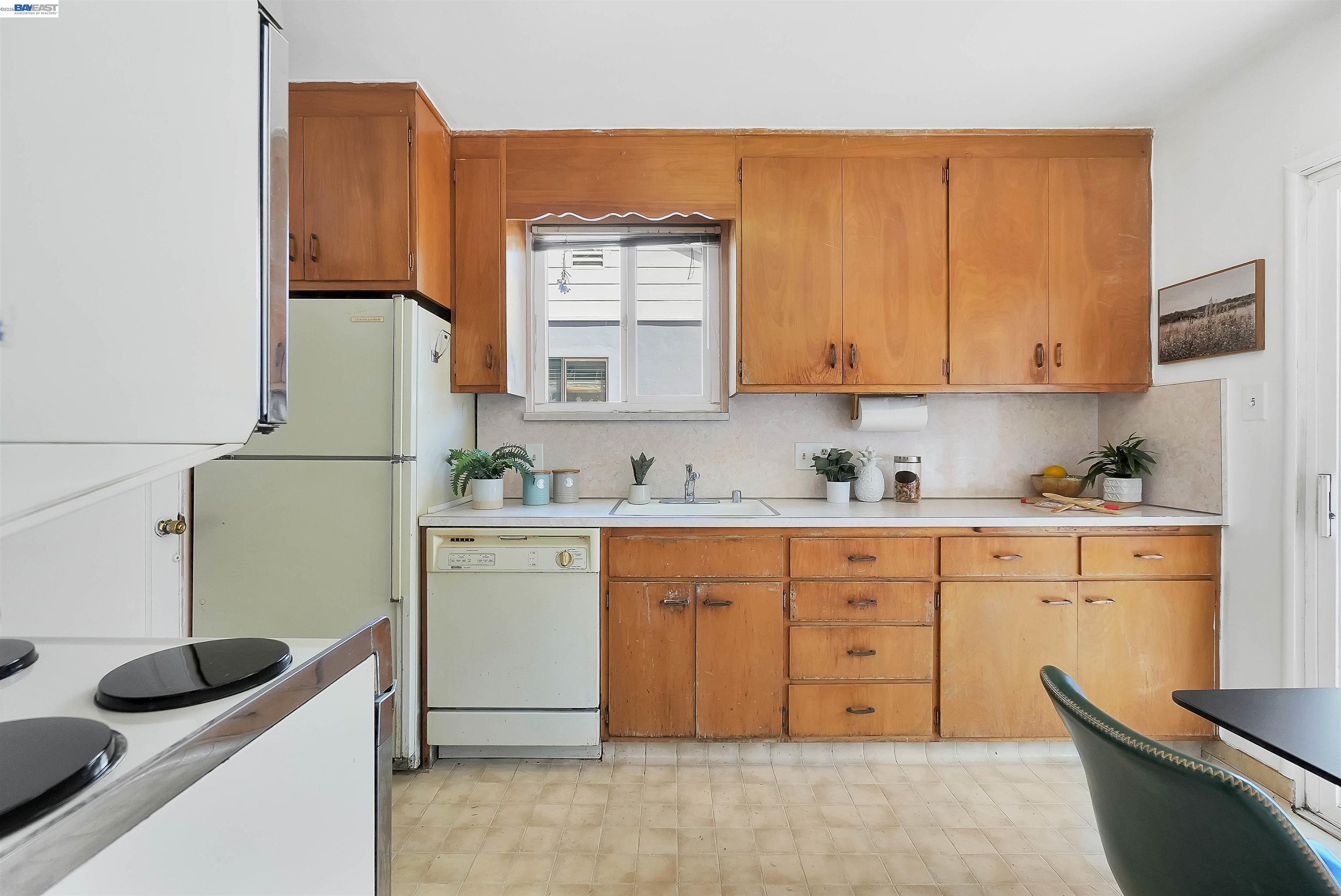 426 Lloyd Ave, San Leandro CA 94578 — photo 11