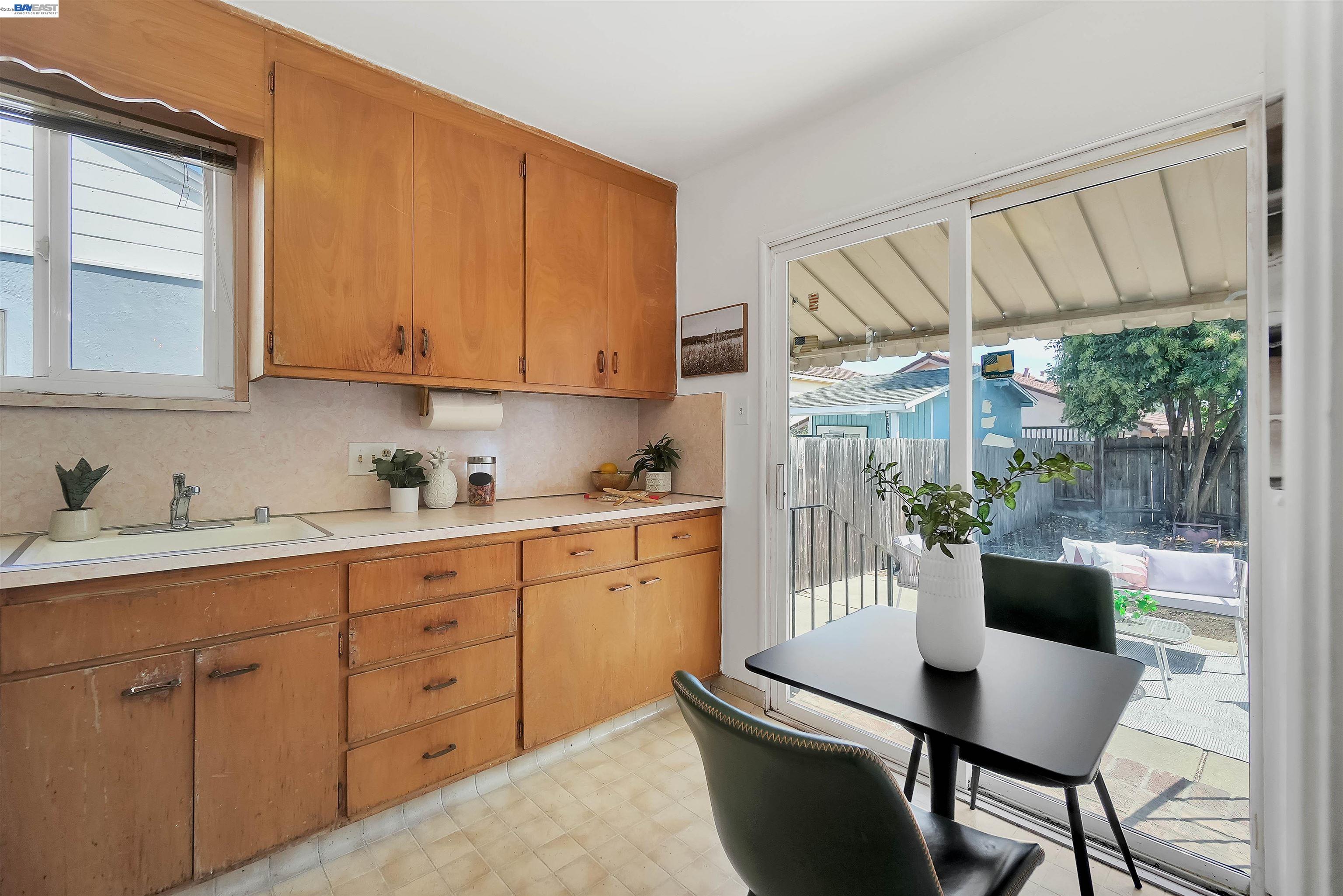 426 Lloyd Ave, San Leandro CA 94578 — photo 12