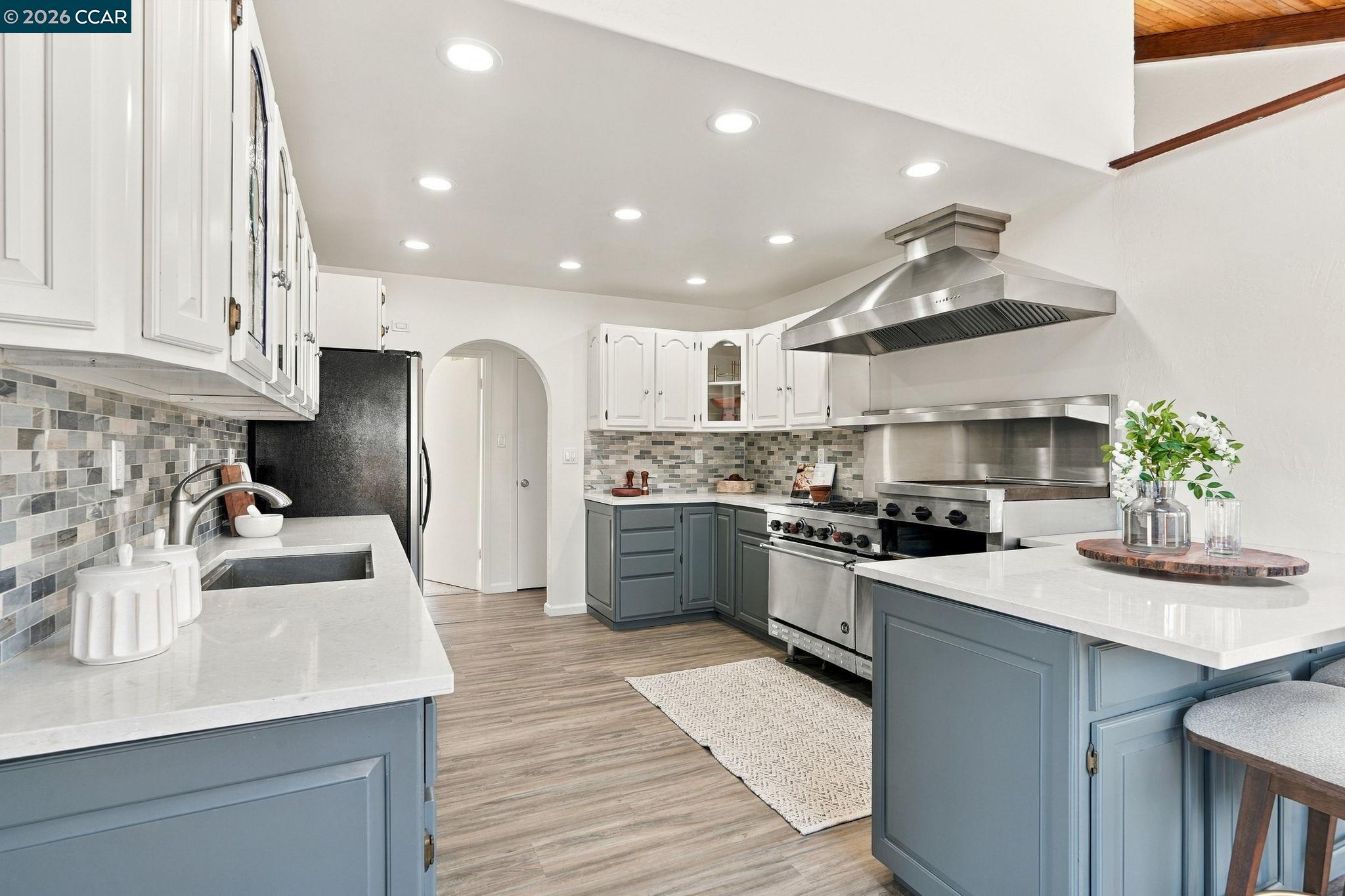 15326 Farnsworth St, San Leandro CA 94579 — photo 17