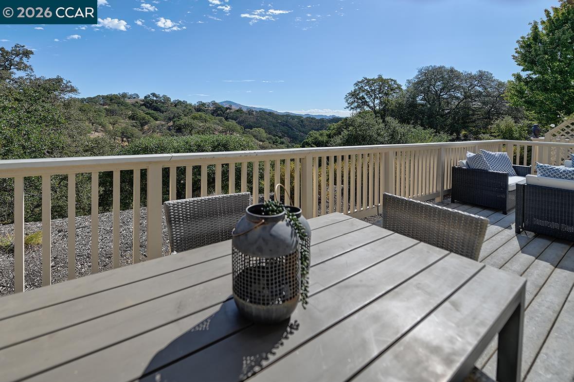 506 Quail Hill Ct, Walnut Creek CA 94595 — photo 14