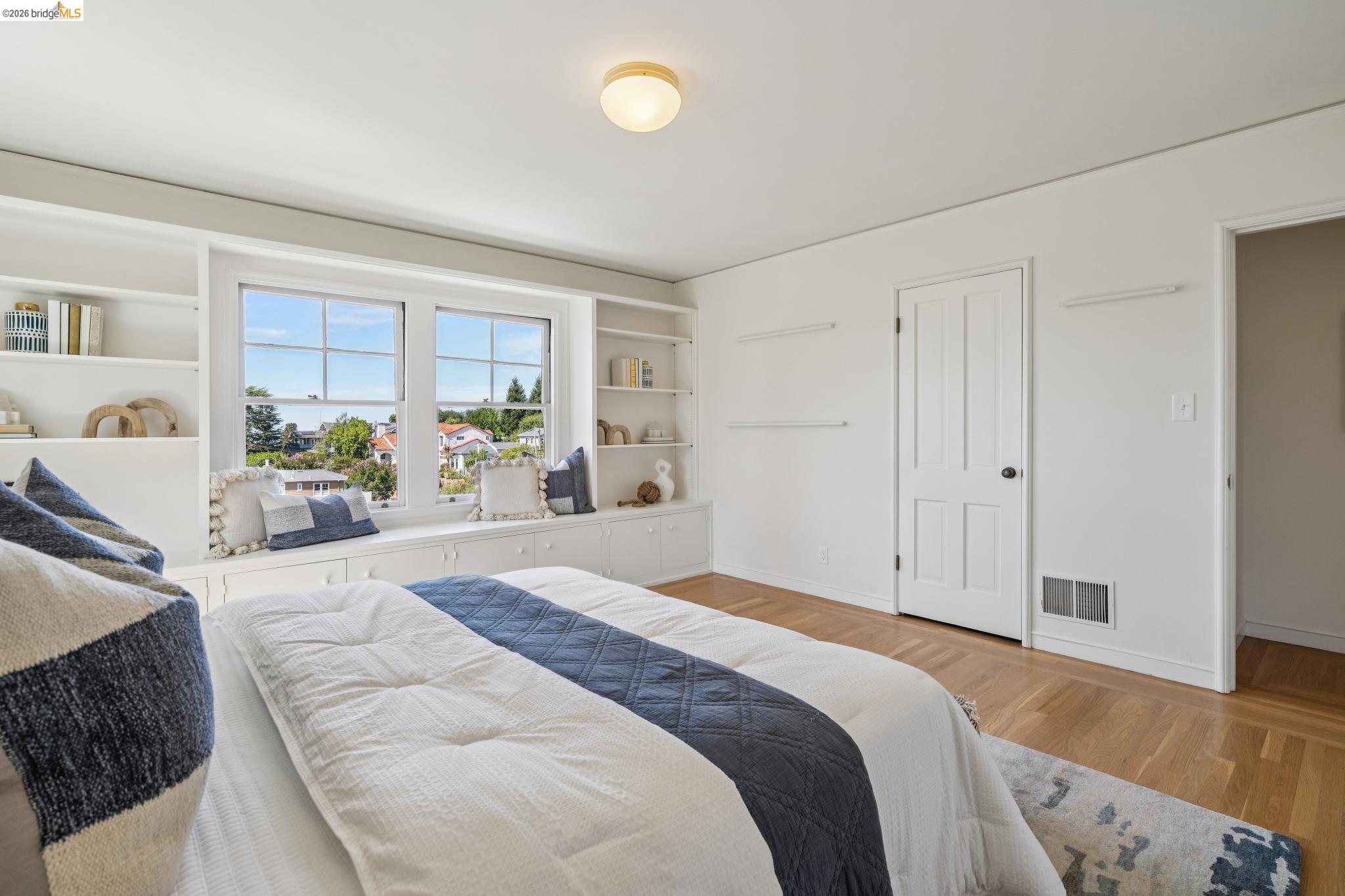 5235 Harbord Dr, Oakland CA 94618 — photo 46