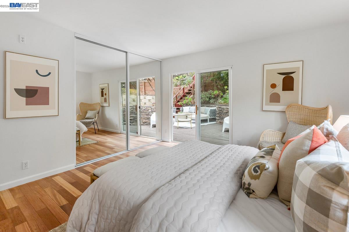 6625 Thornhill Dr, Oakland CA 94611 — photo 16