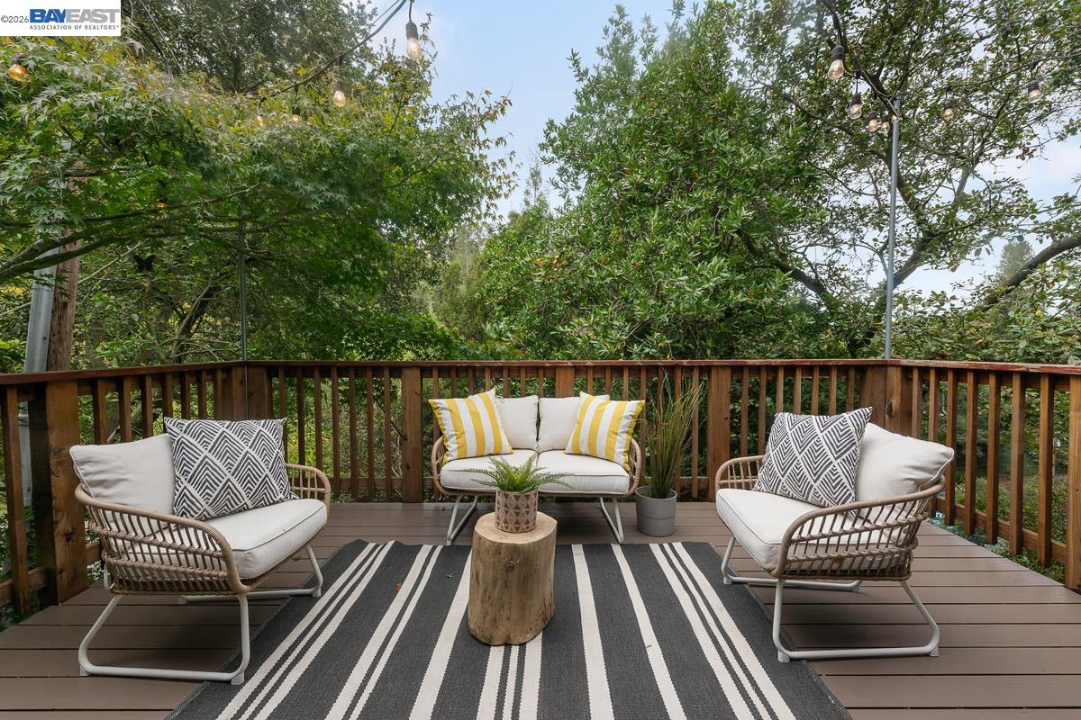 6625 Thornhill Dr, Oakland CA 94611 — photo 29