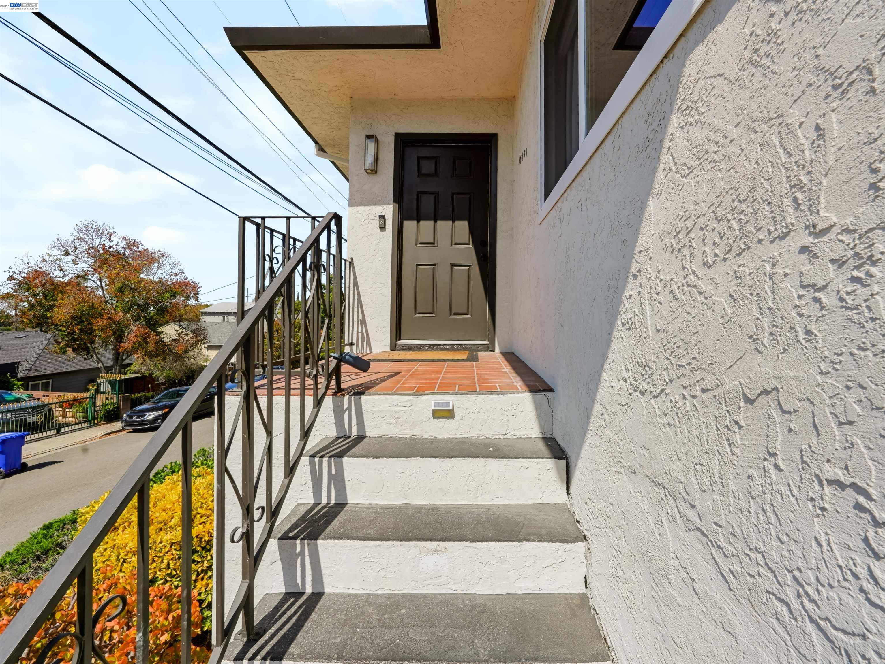 17198 Roberto St, Castro Valley CA 94546 — photo 5