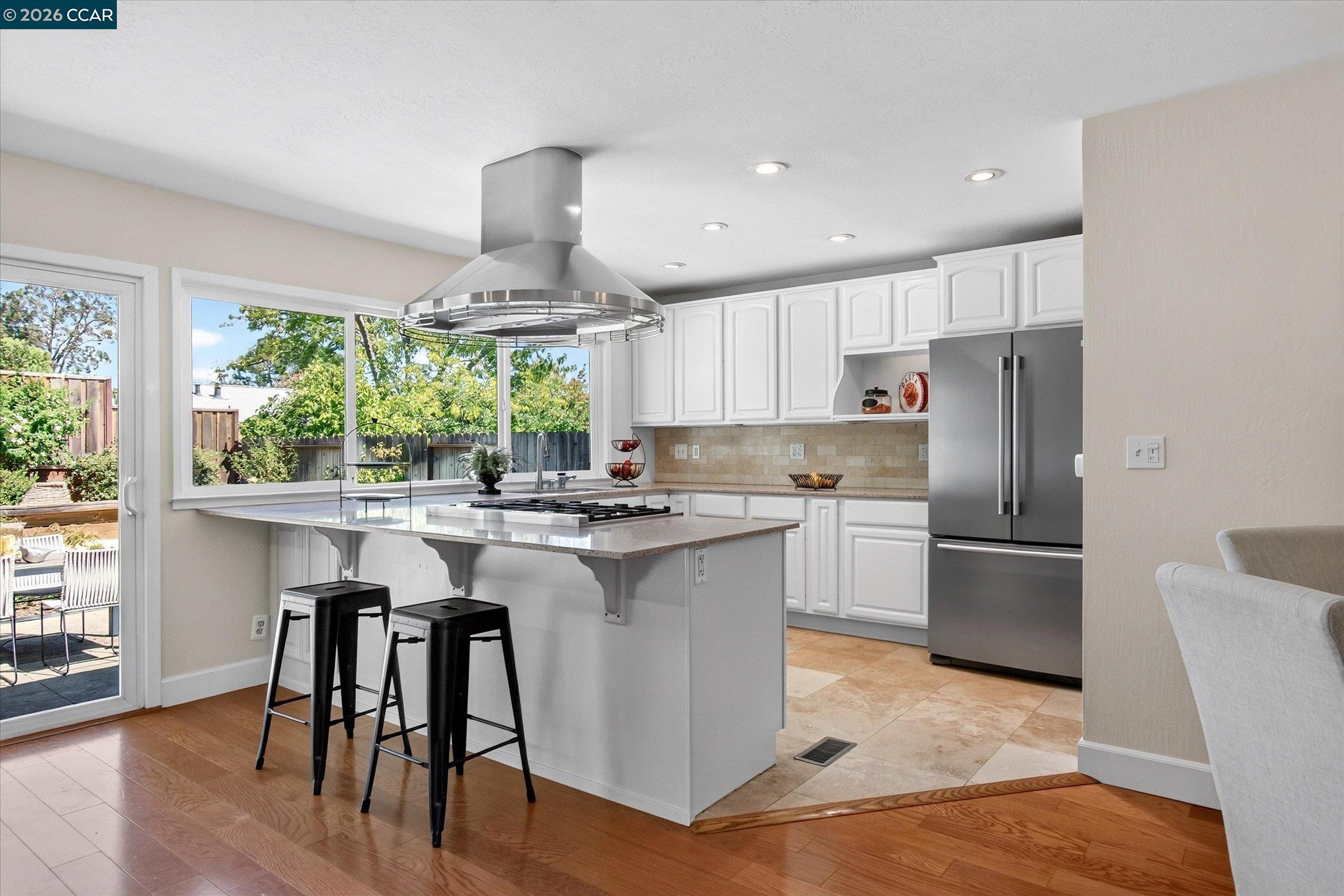 1572 Fieldcrest Dr, Pleasant Hill CA 94523 — photo 9