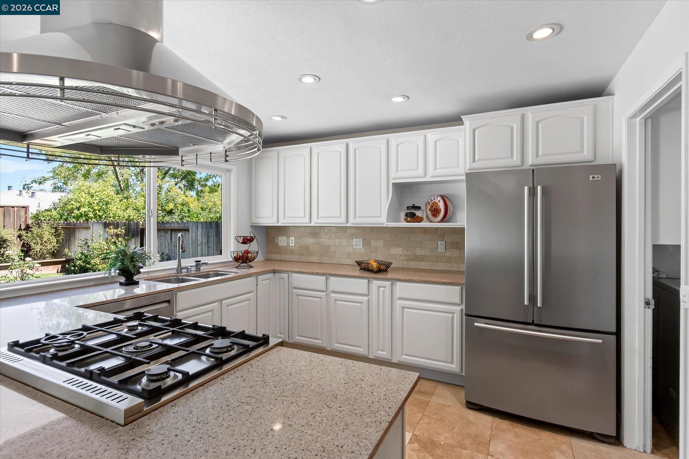 1572 Fieldcrest Dr, Pleasant Hill CA 94523 — photo 10