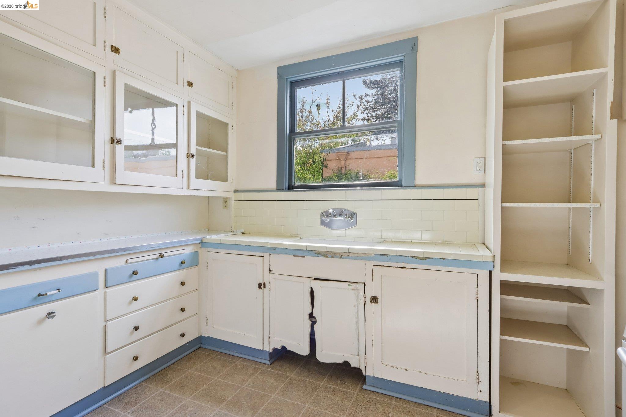 2144 Oregon St, Berkeley CA 94705 — photo 18