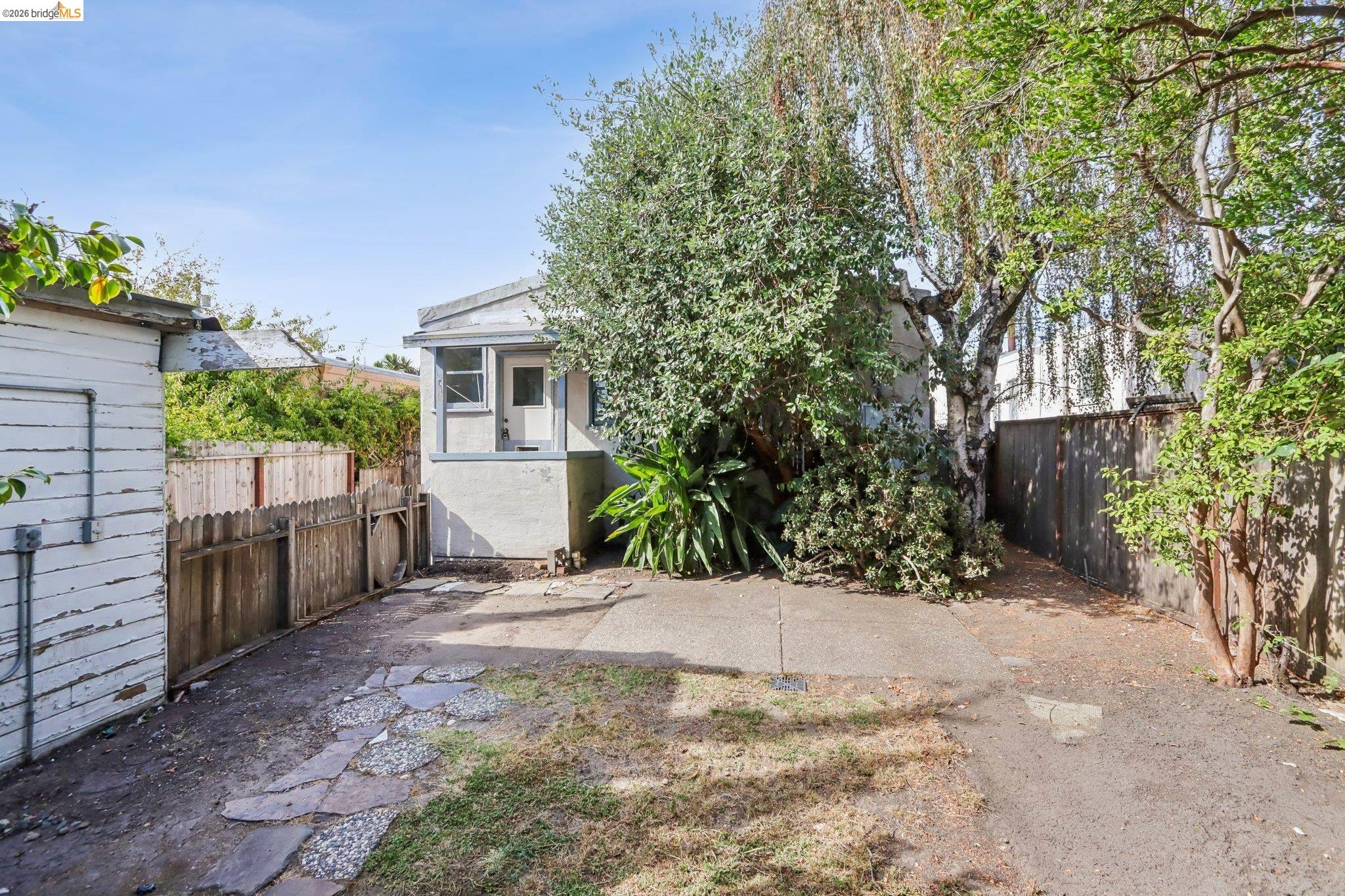 2144 Oregon St, Berkeley CA 94705 — photo 39