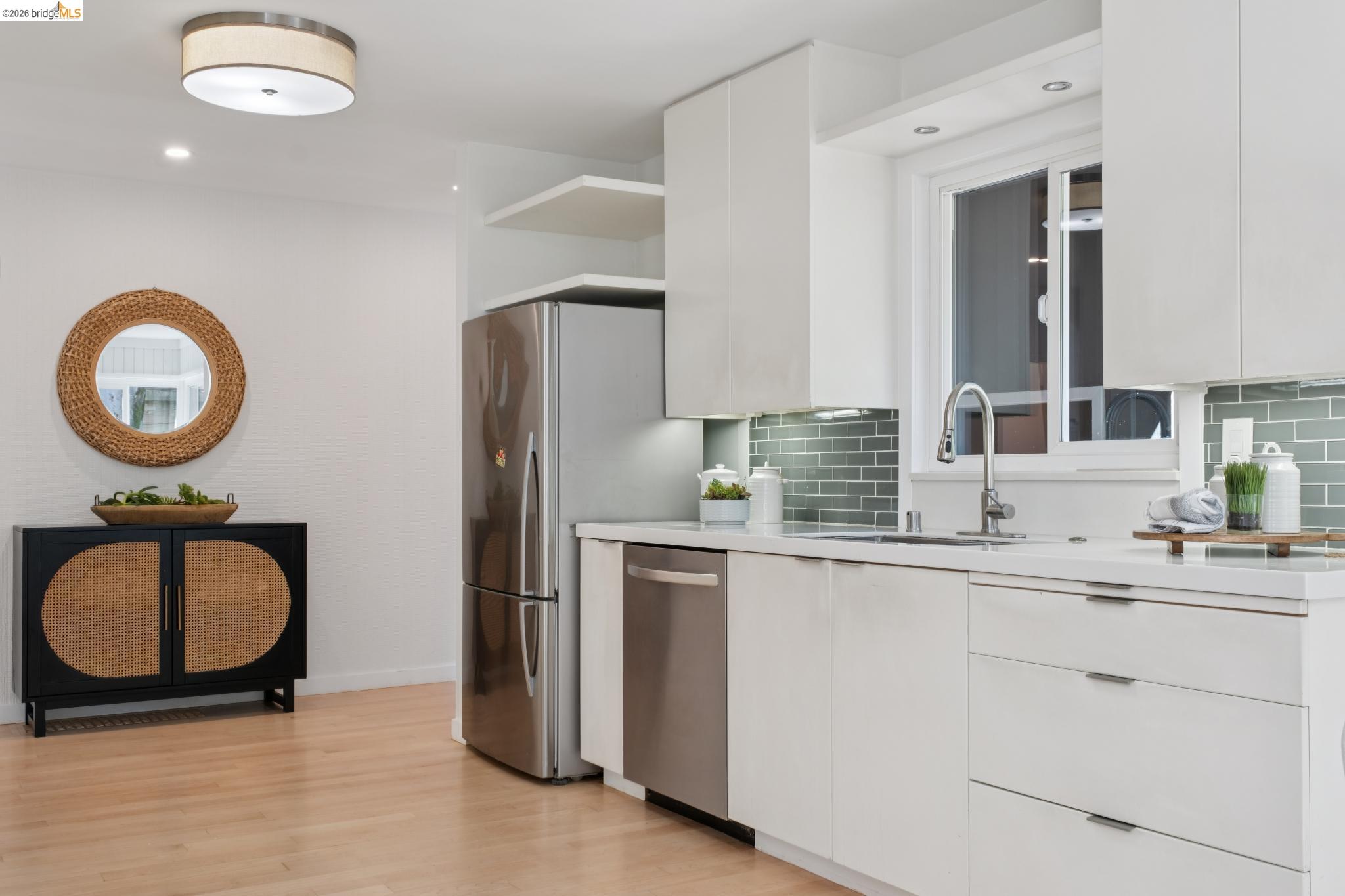 6235 Melville Dr, Oakland CA 94611 — photo 18