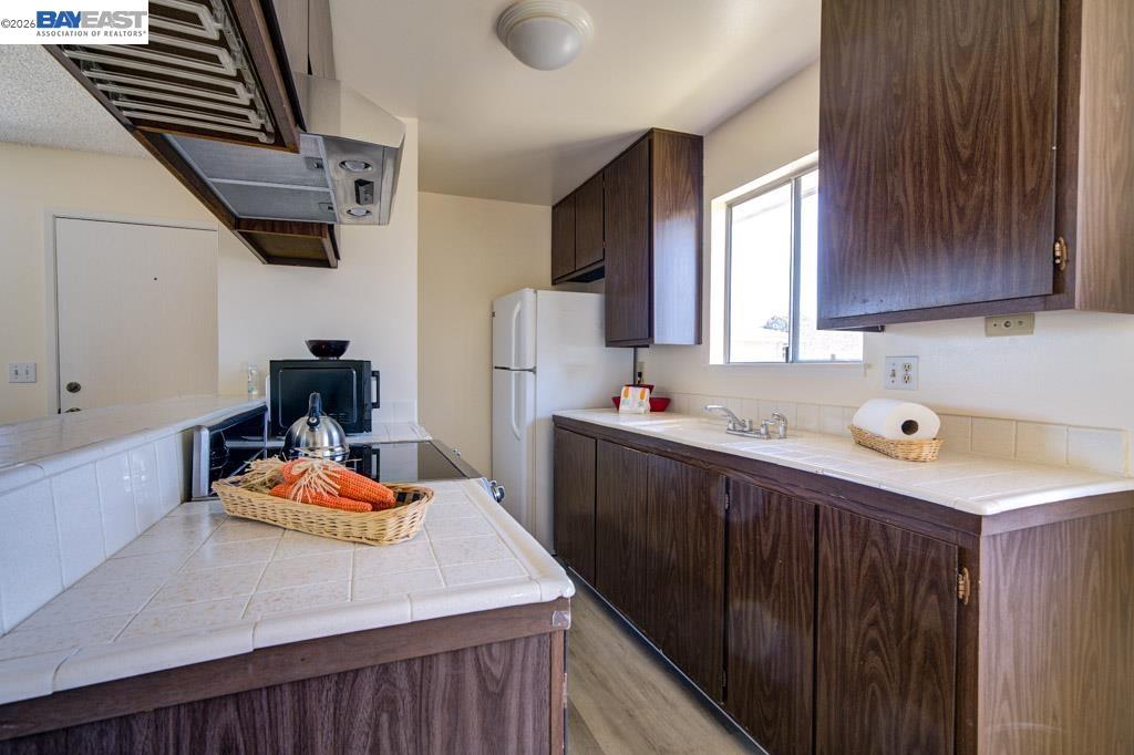34848 Starling  Drive # 4, Union City CA 94587 — photo 19