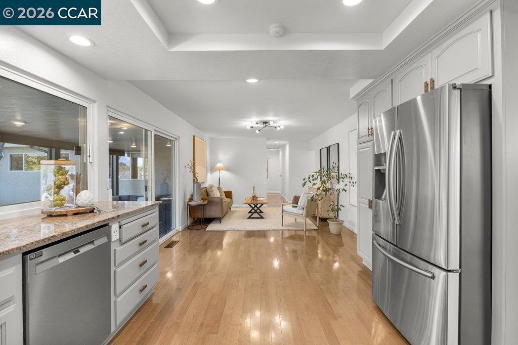 5725 Del Trigo Ln, Concord CA 94521 — photo 17