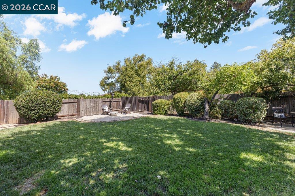 5725 Del Trigo Ln, Concord CA 94521 — photo 38