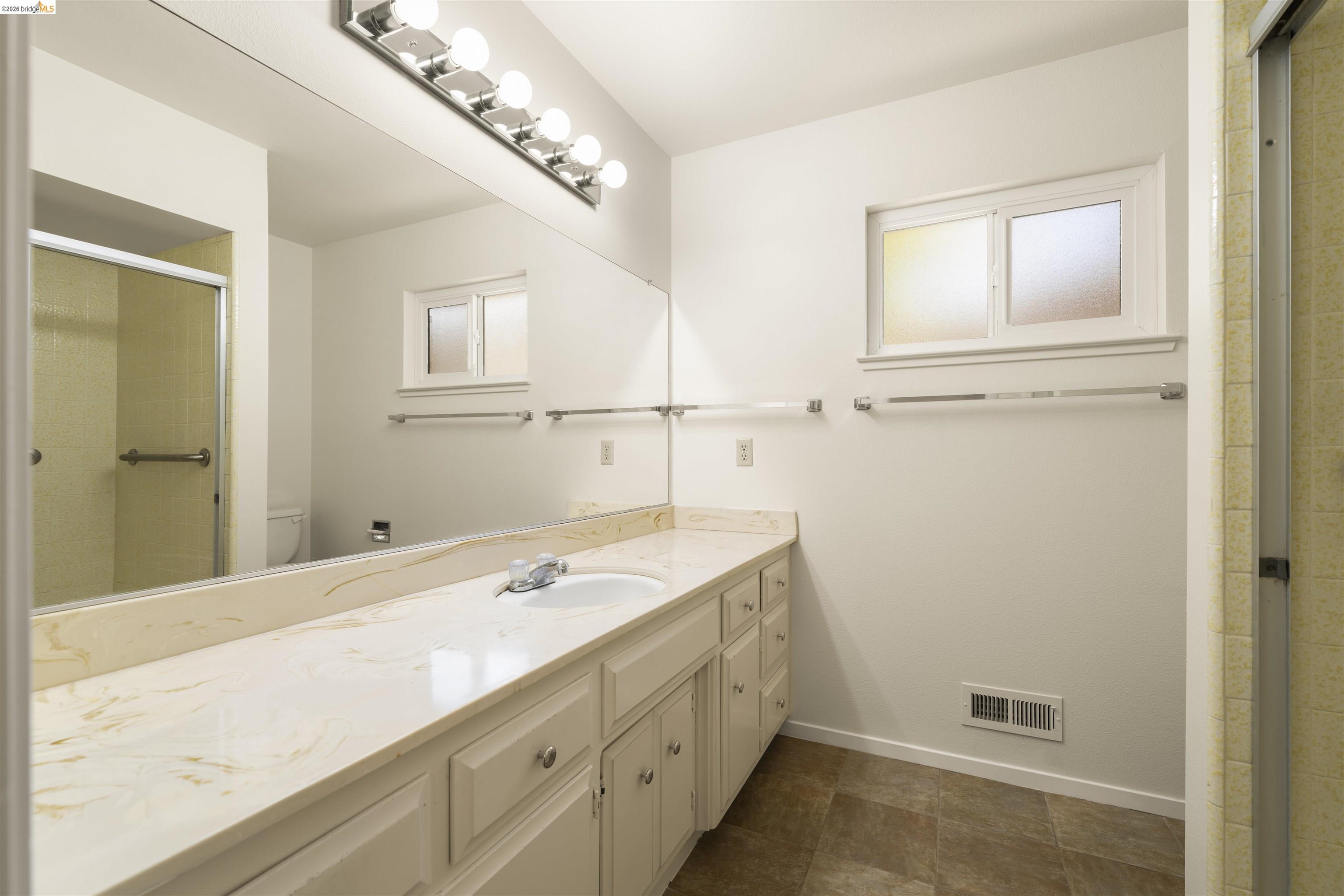 9107 Yount Court, Elk Grove CA 95624 — photo 21