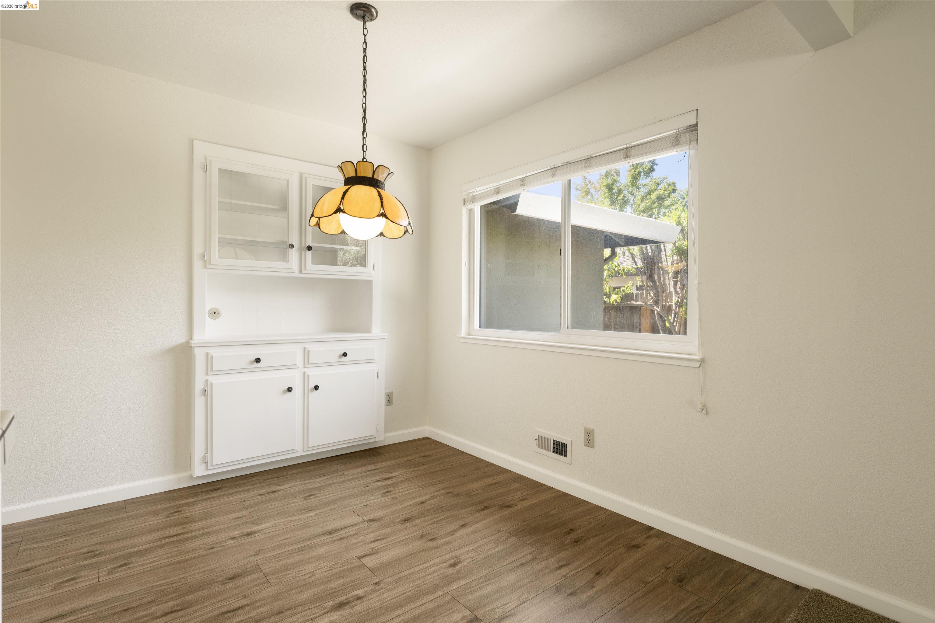 9107 Yount Court, Elk Grove CA 95624 — photo 10