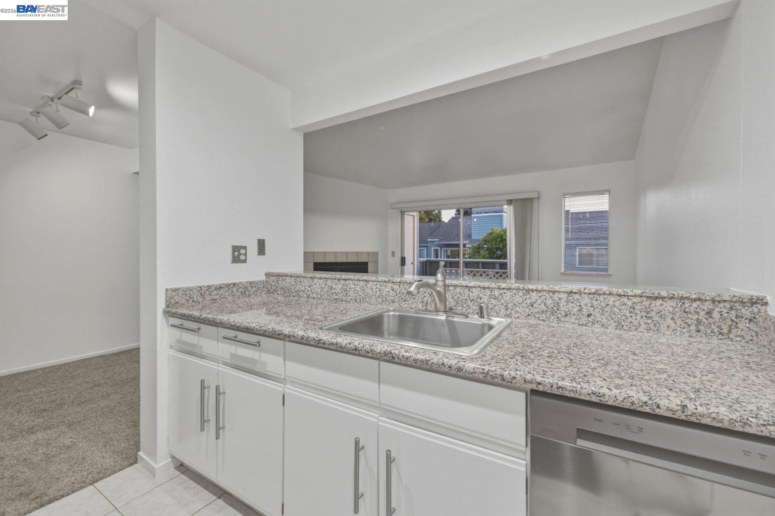 1511 Four Oaks Cir, San Jose CA 95131 — photo 16