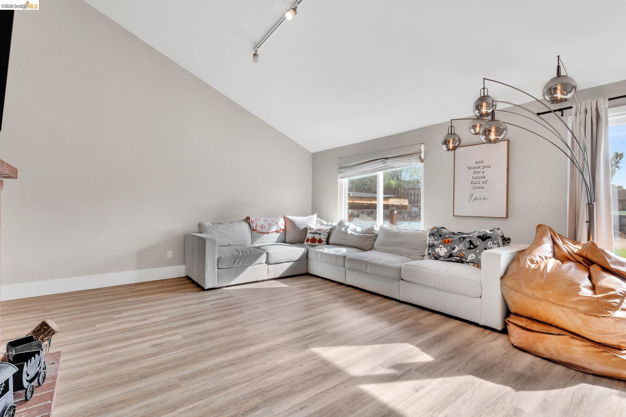 611 Woodbury Pl, Oakley CA 94561 — photo 11