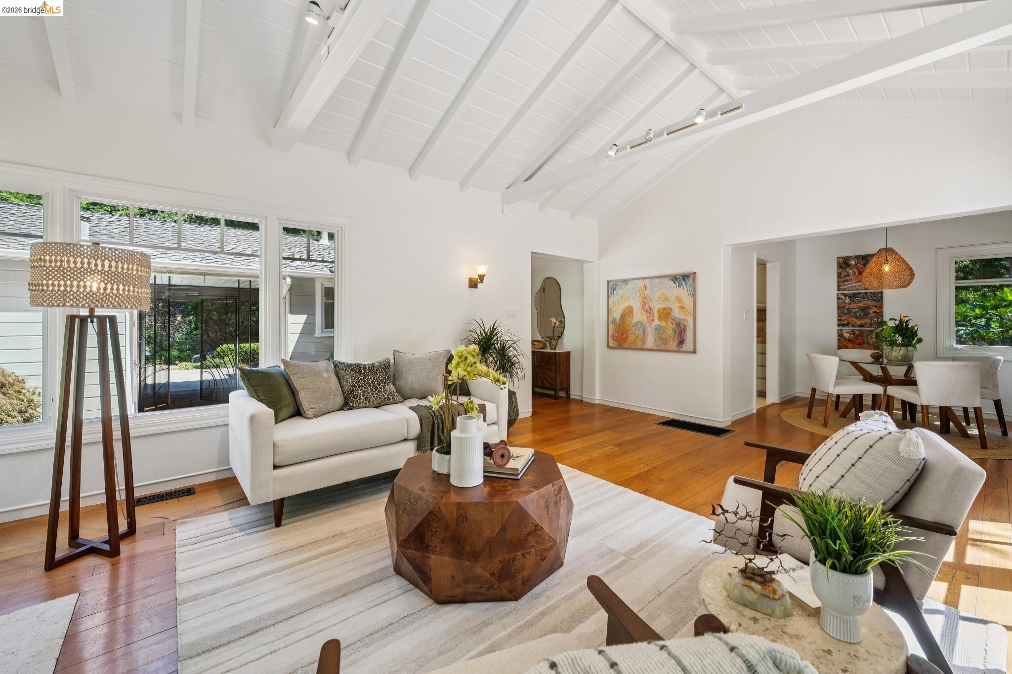 6309 Pinehaven Rd, Oakland CA 94611 — photo 13