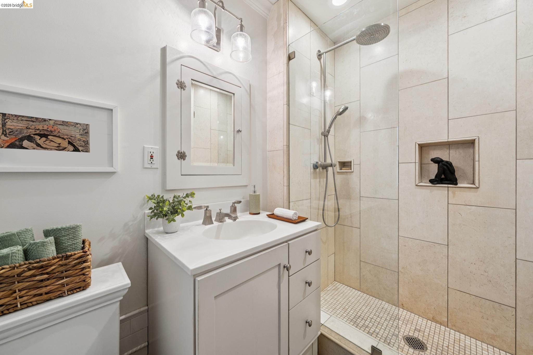 6309 Pinehaven Rd, Oakland CA 94611 — photo 26