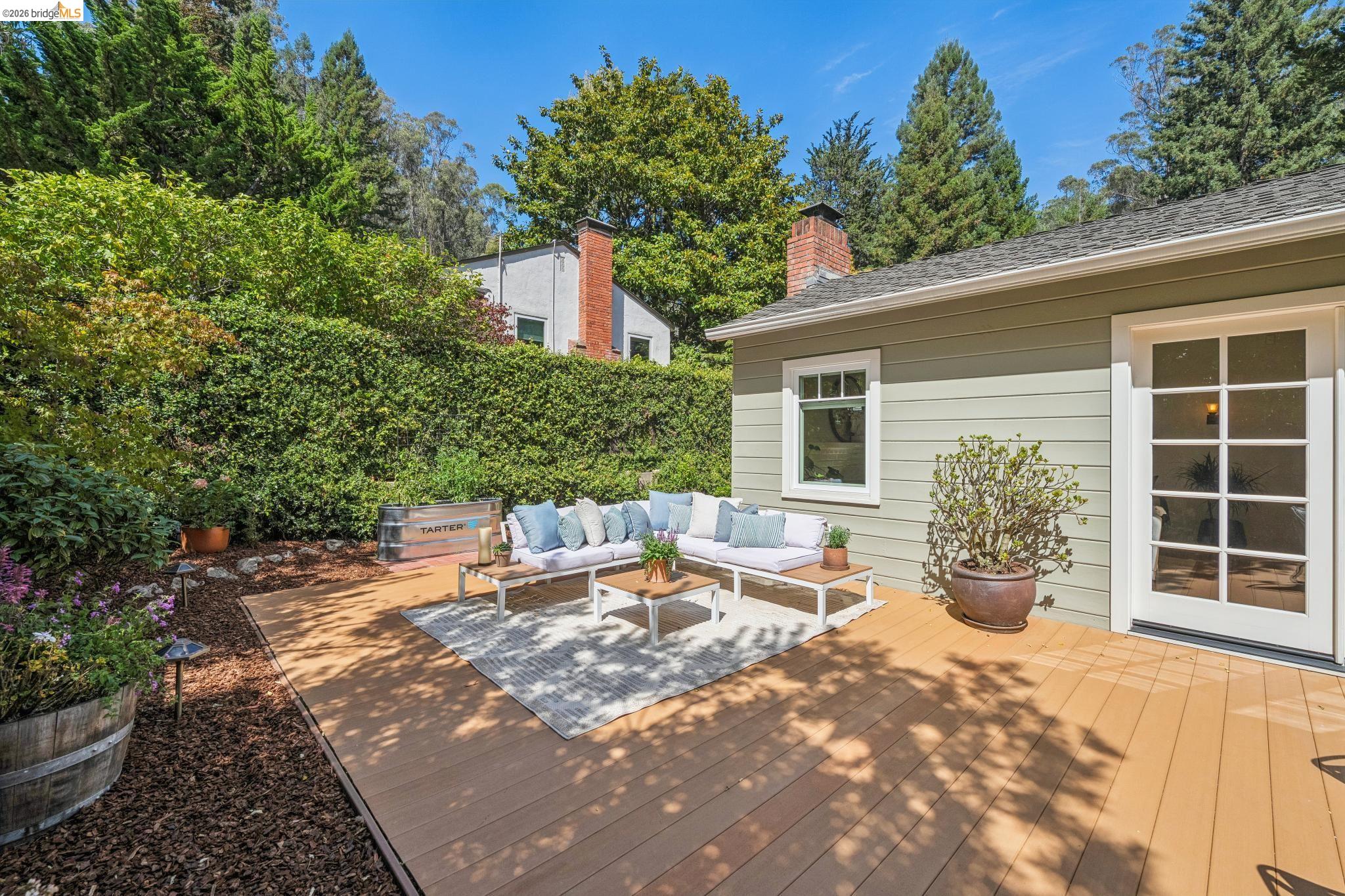 6309 Pinehaven Rd, Oakland CA 94611 — photo 43
