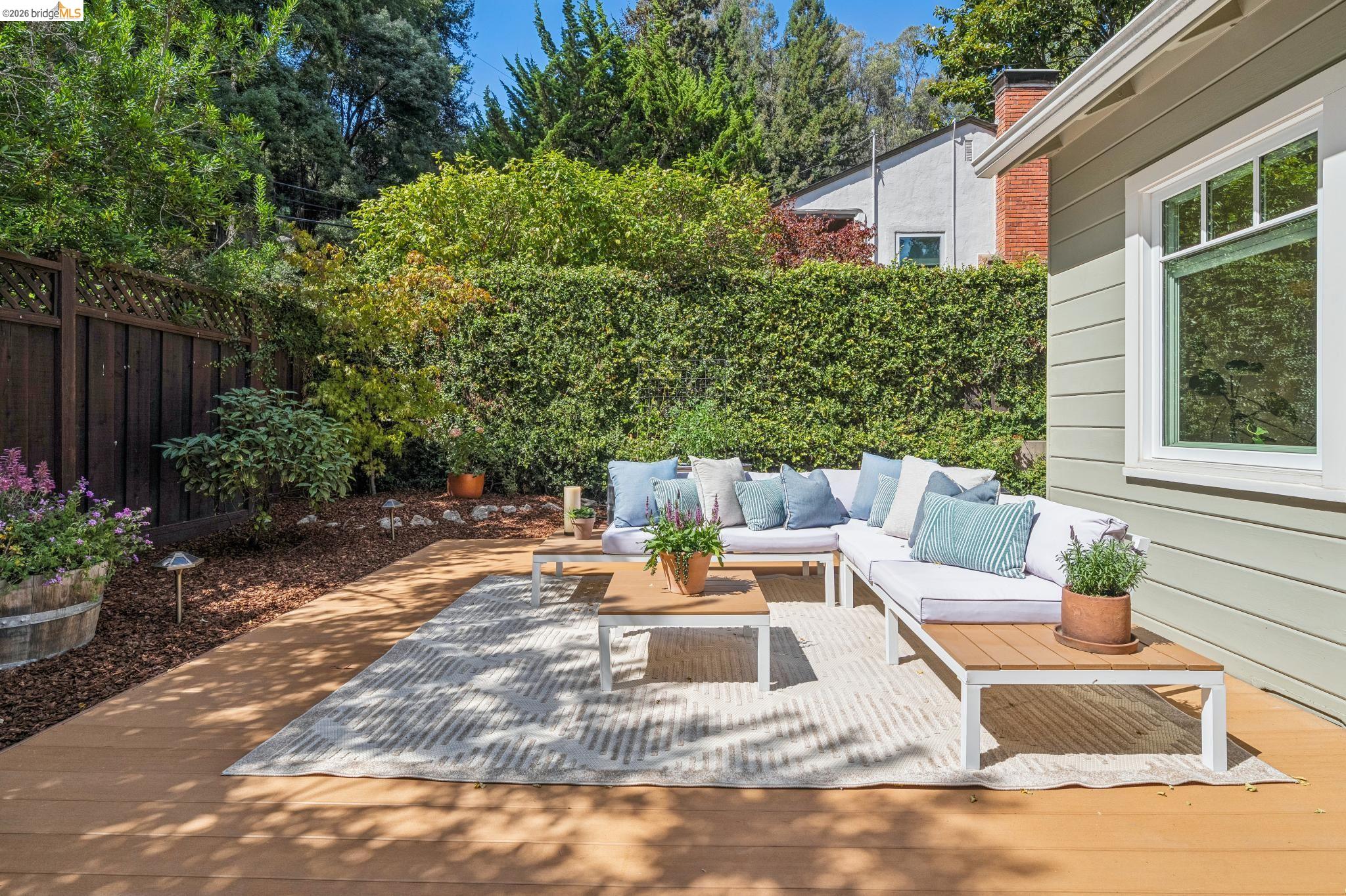 6309 Pinehaven Rd, Oakland CA 94611 — photo 44