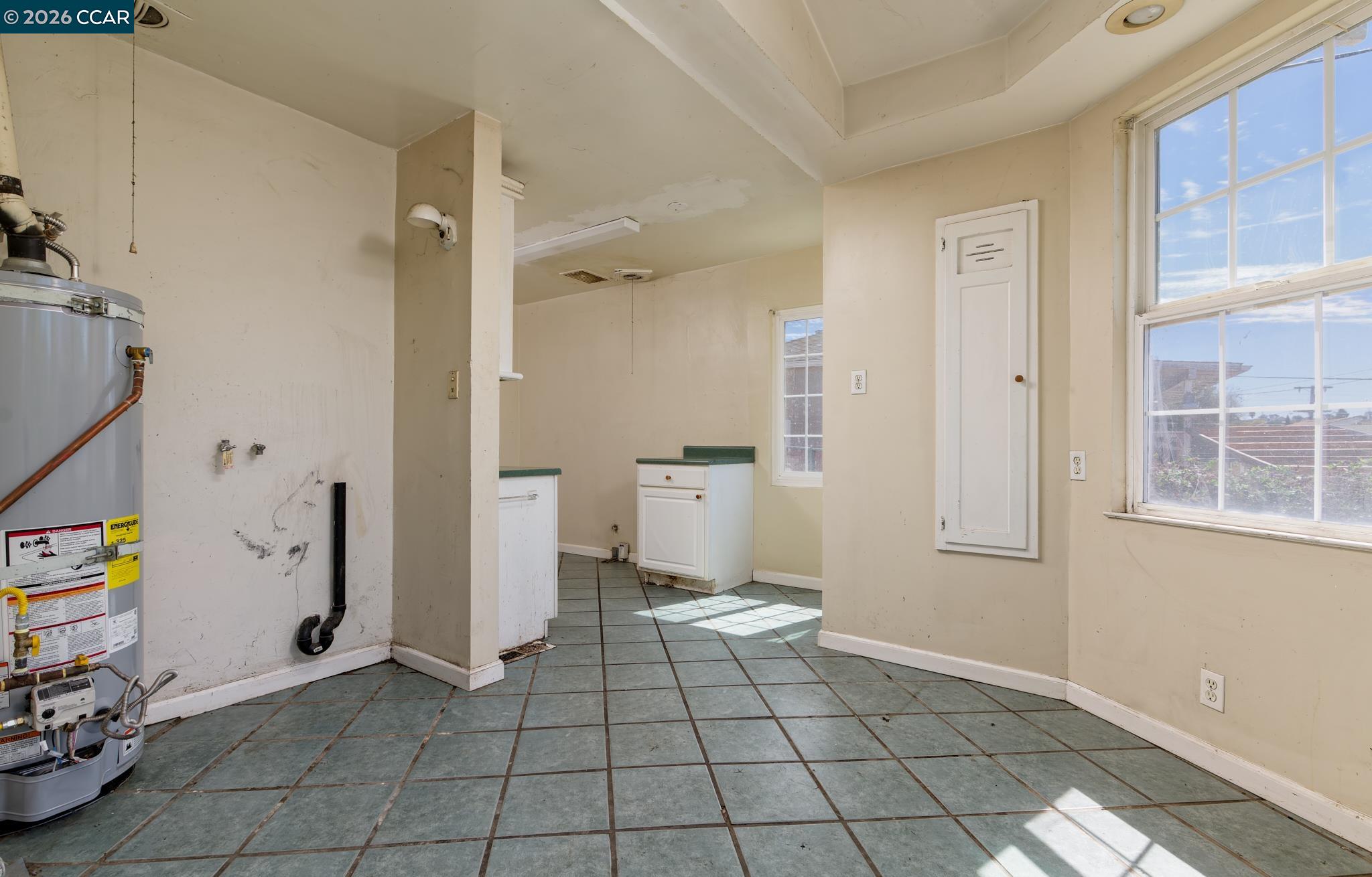 47 Wilshire Ave, Vallejo CA 94591 — photo 6