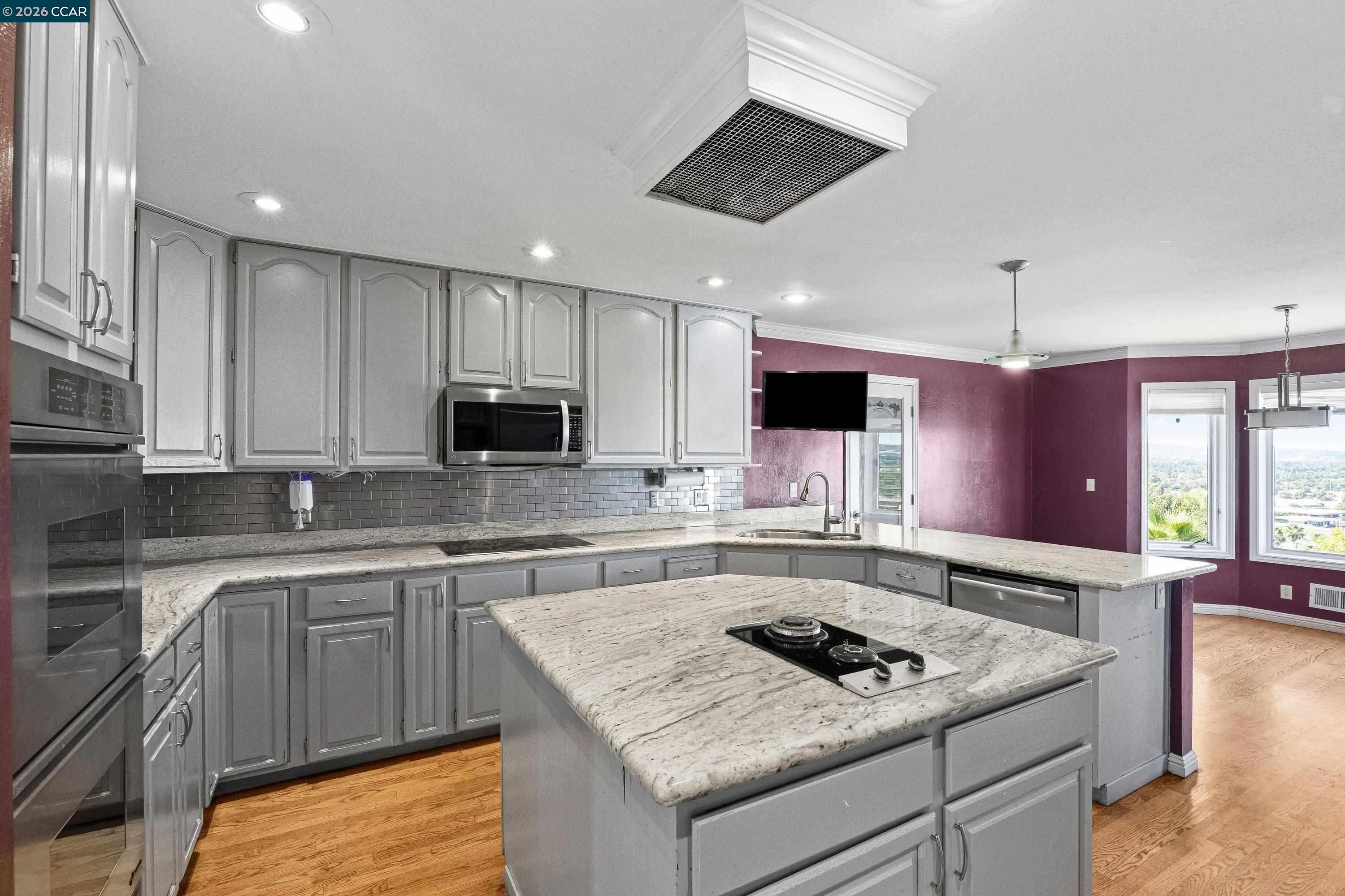 840 Ridge Dr, Concord CA 94518 — photo 12