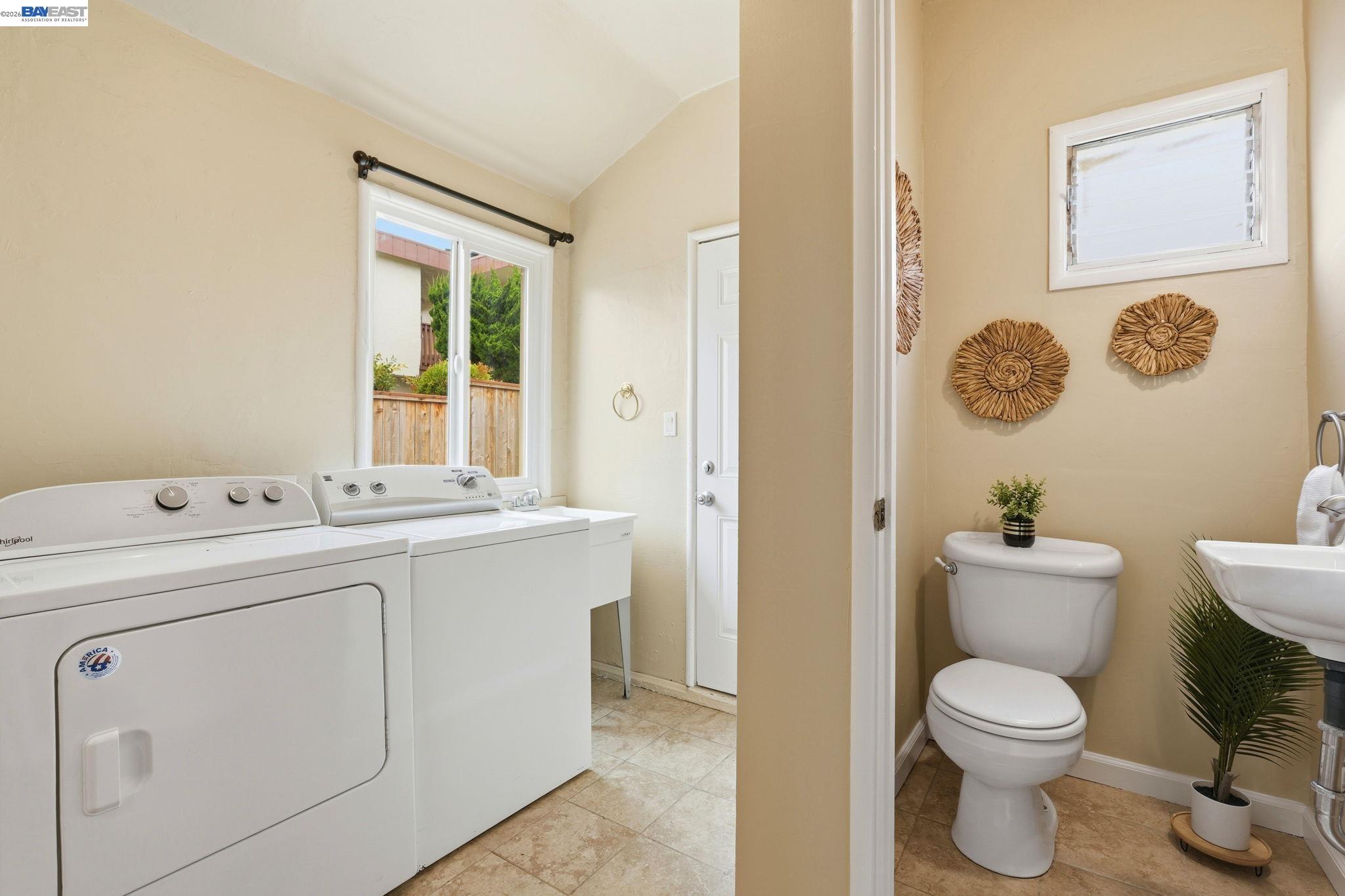 6505 Blake, El Cerrito CA 94530 — photo 12