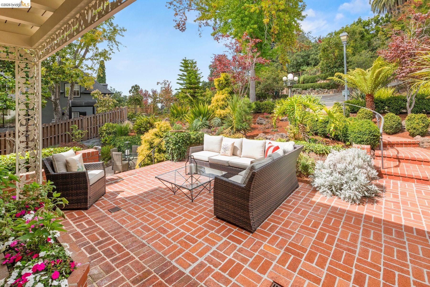 21 Selborne Drive, Piedmont CA 94611 — photo 53