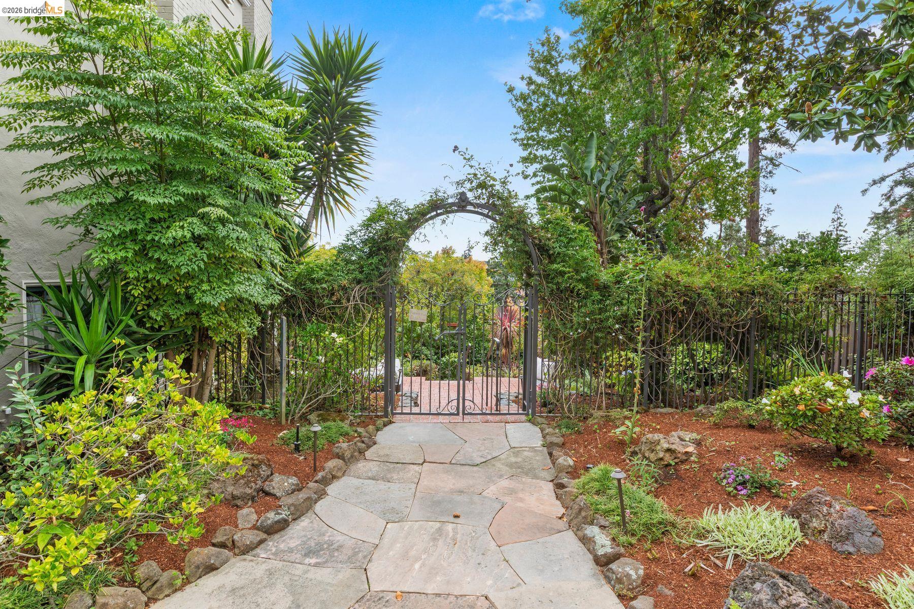 21 Selborne Drive, Piedmont CA 94611 — photo 71