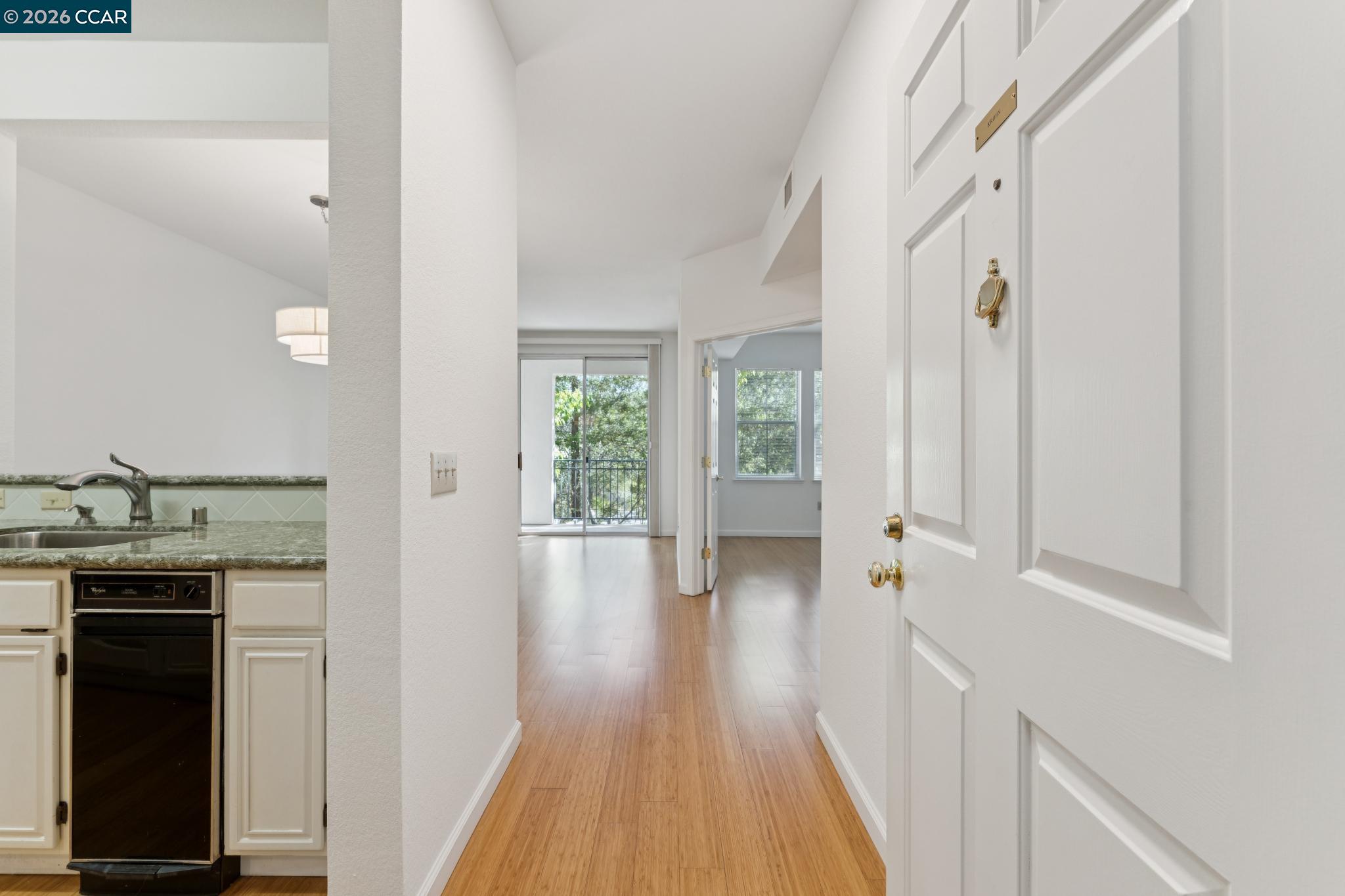 1860 Tice Creek # 1214, Walnut Creek CA 94595