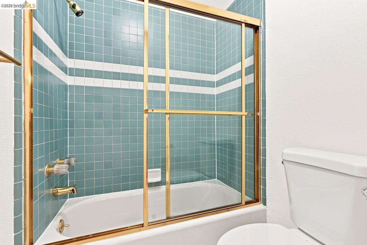 6163 Girvin Dr, Oakland CA 94611 — photo 26