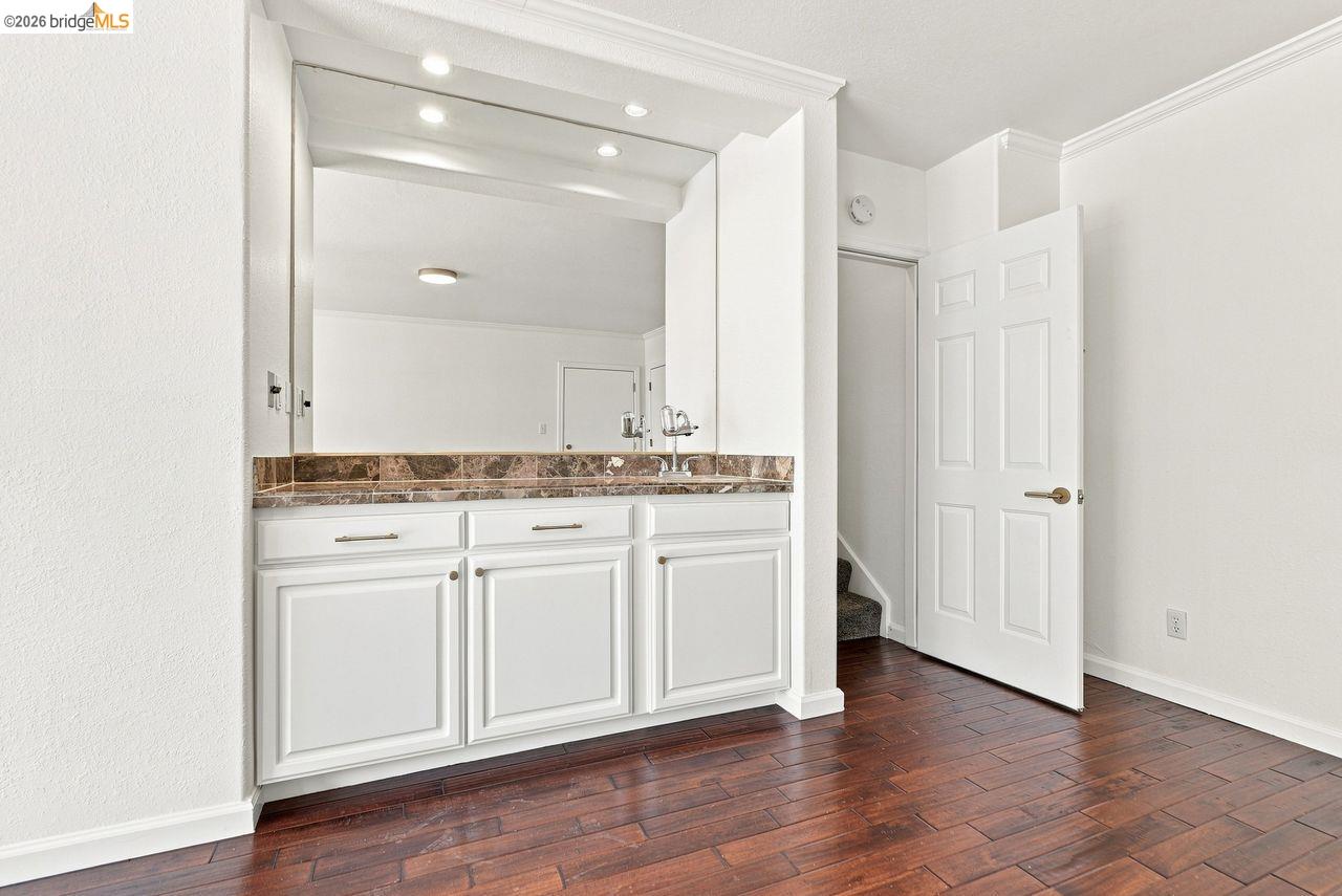 6163 Girvin Dr, Oakland CA 94611 — photo 49