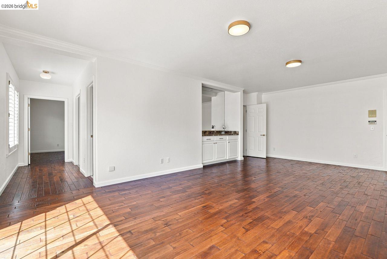 6163 Girvin Dr, Oakland CA 94611 — photo 51