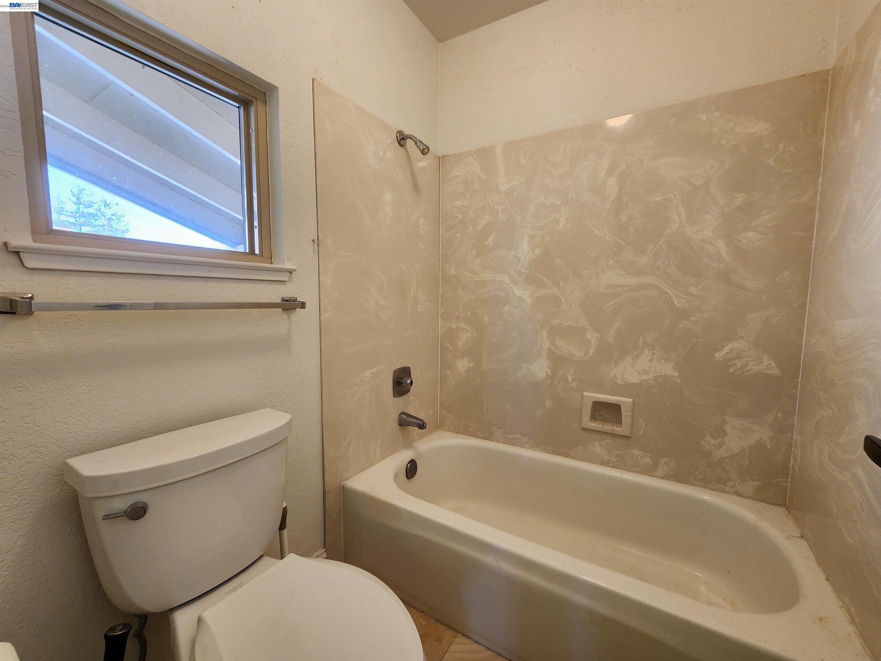 1108 Holmes Way, Hayward CA 94541 — photo 32