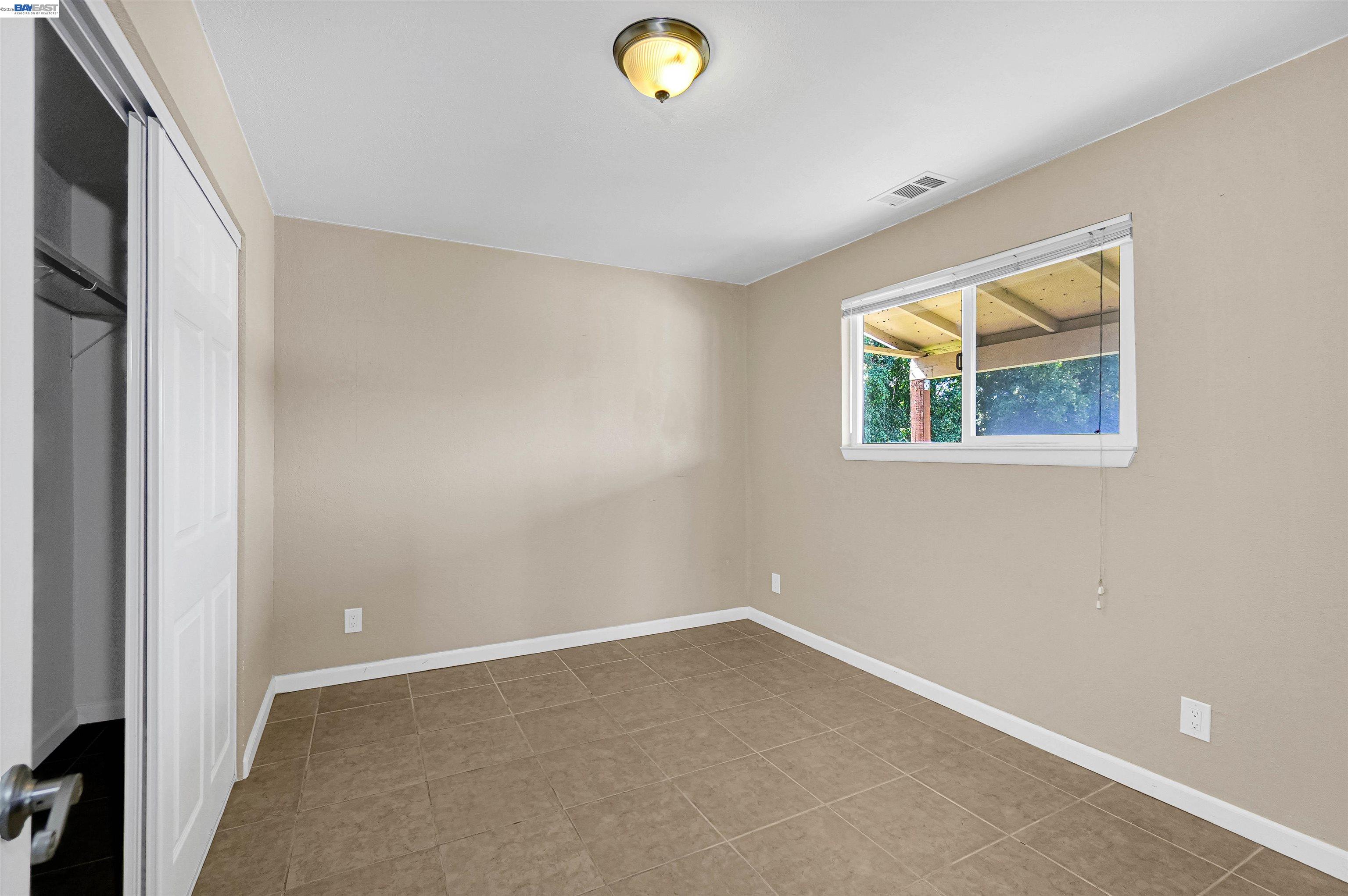 16871 Ehle St, Castro Valley CA 94578 — photo 13