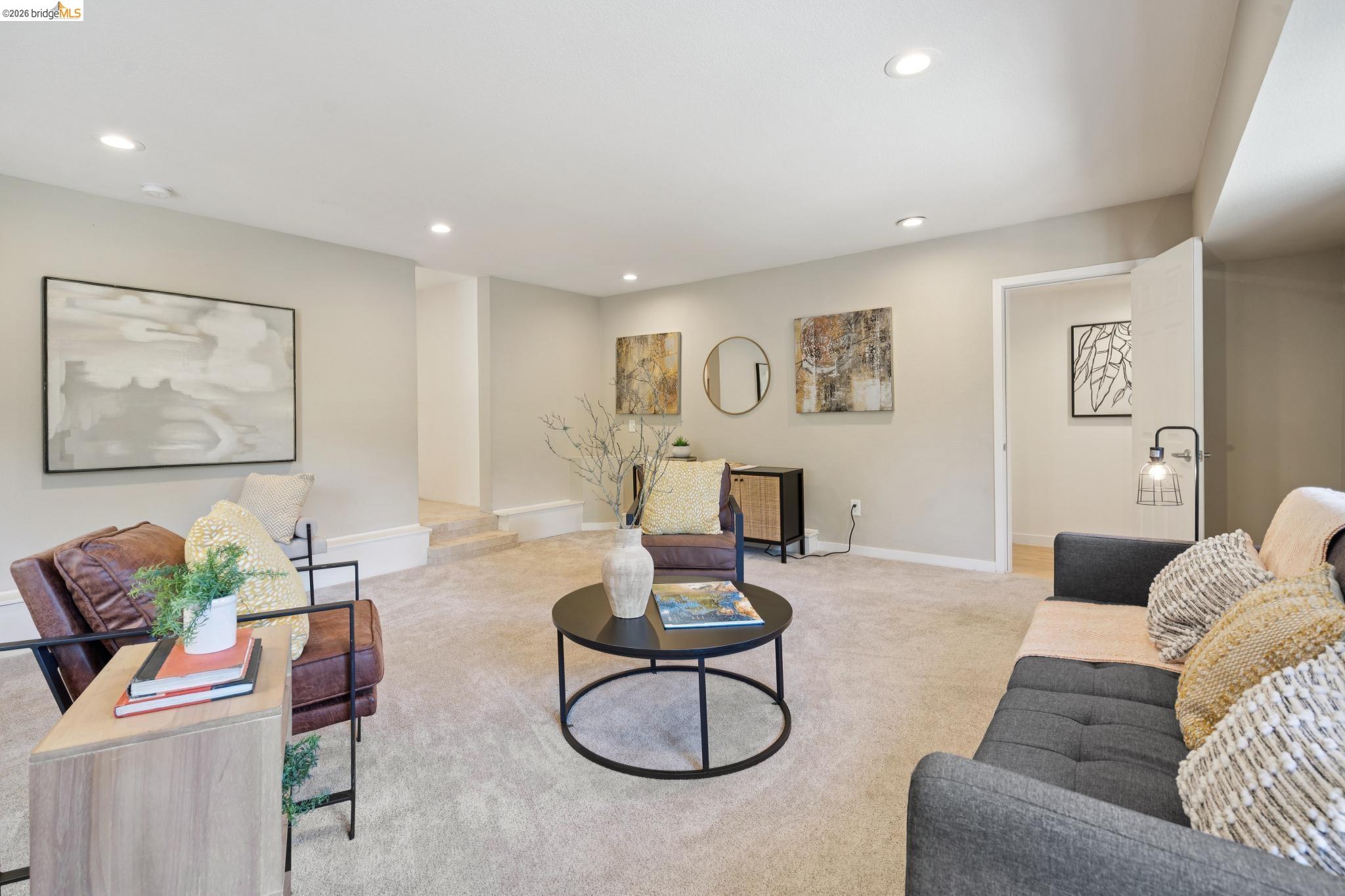 2170 Arrowhead Dr, Oakland CA 94611 — photo 36