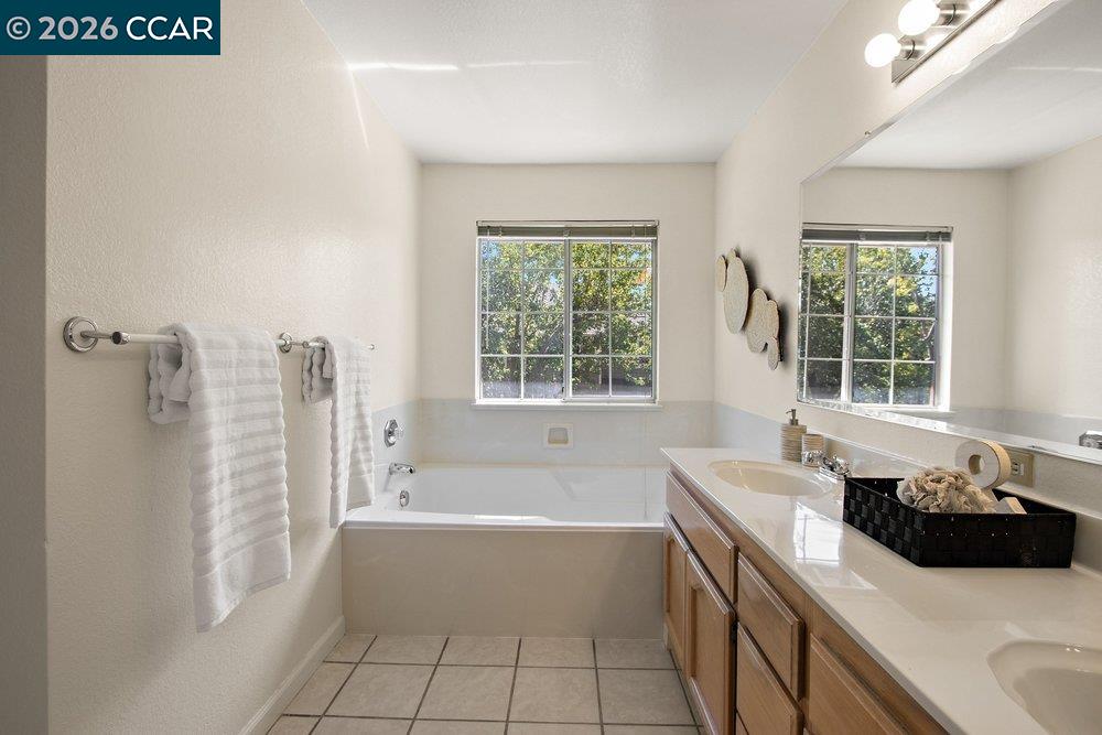 244 Hillcrest Ct, Pleasant Hill CA 94523 — photo 16