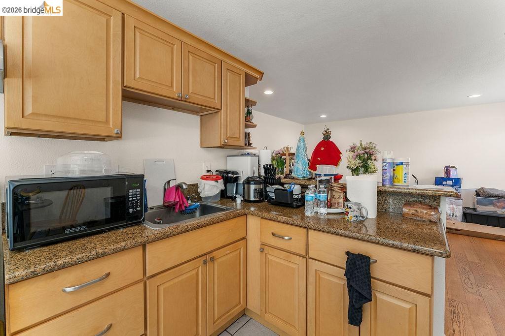 10582 Topanga Dr, Oakland CA 94603 — photo 24