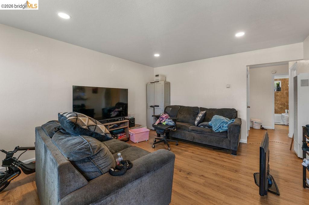 10582 Topanga Dr, Oakland CA 94603 — photo 31