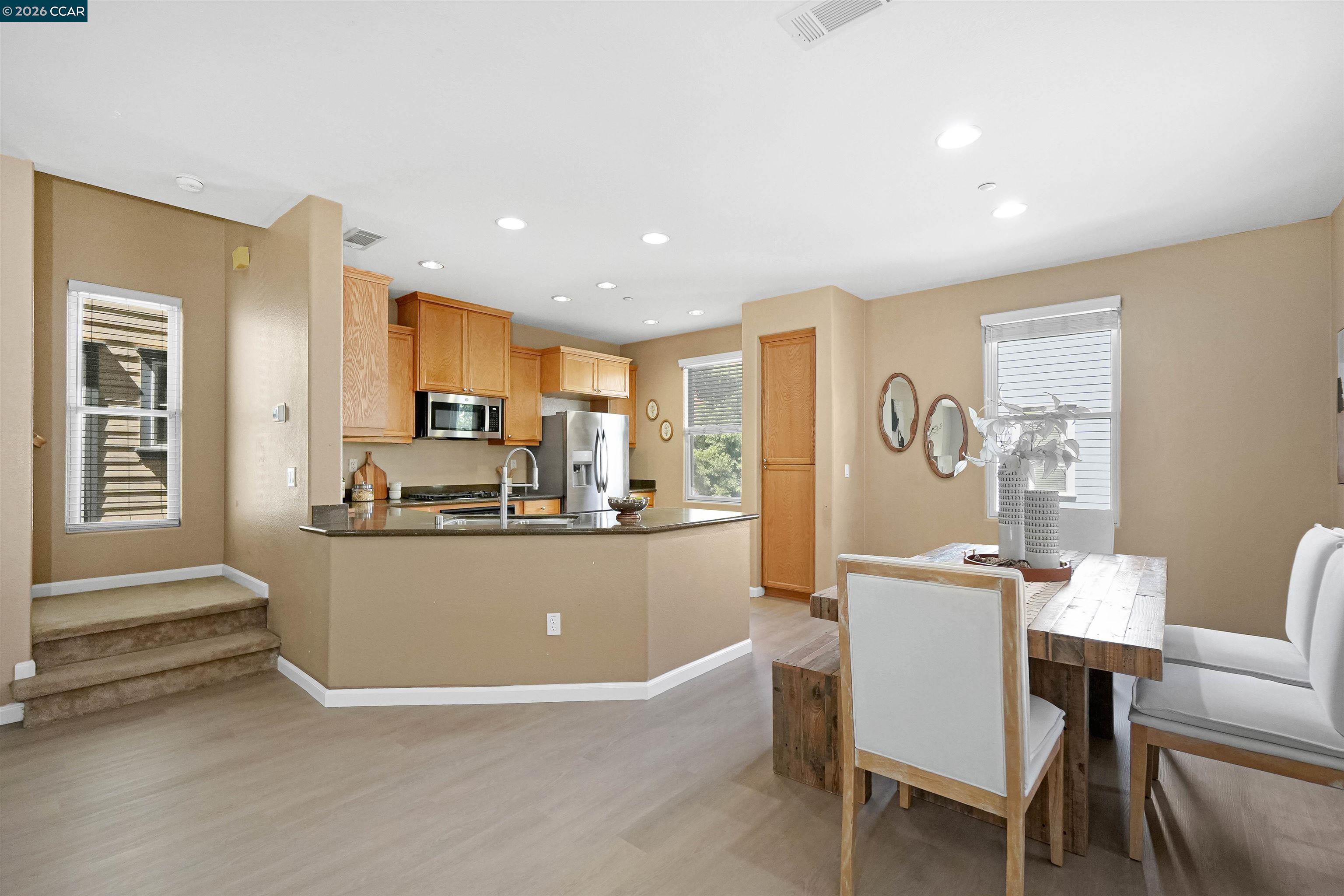 2063 Lewis St, Hercules CA 94547 — photo 20