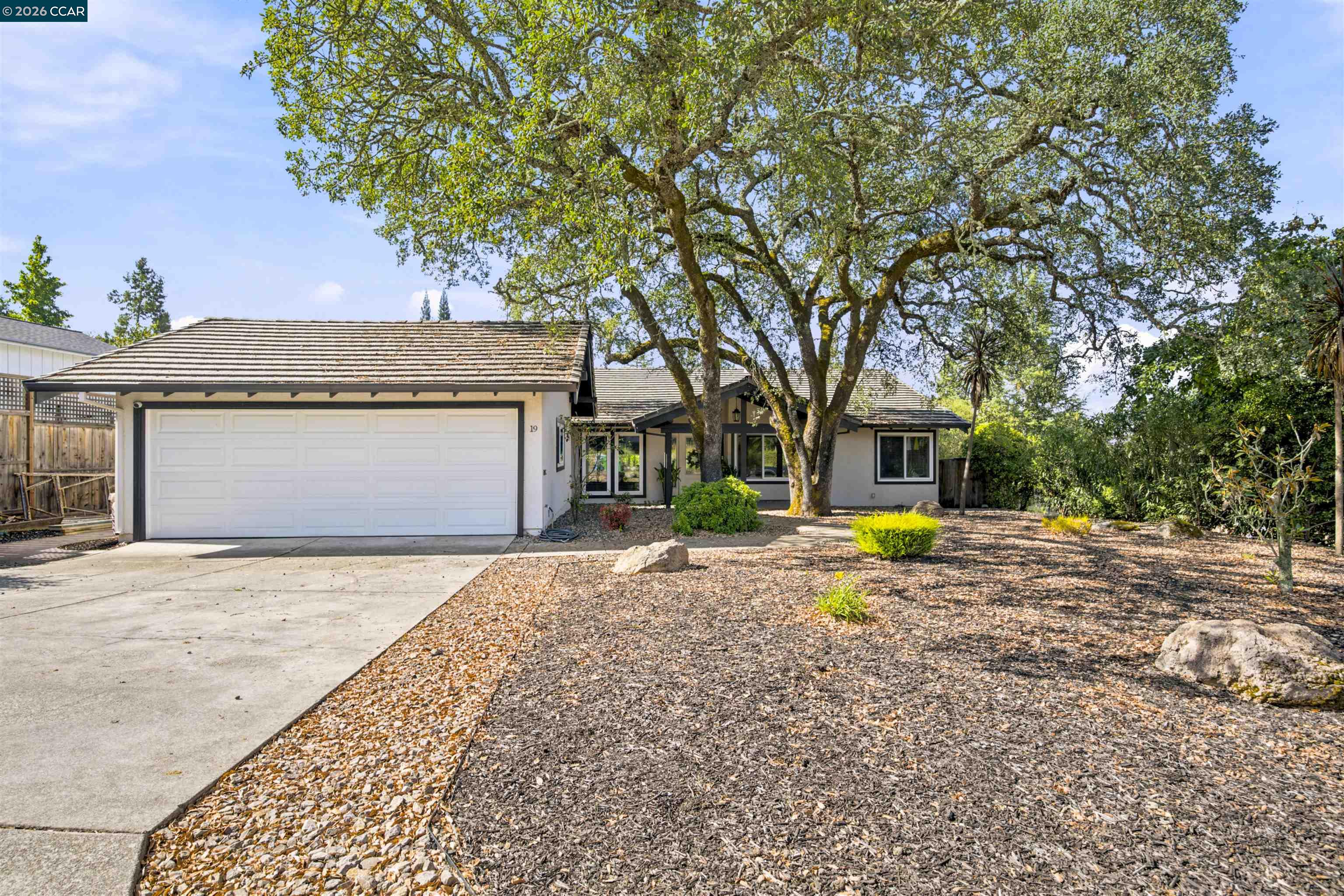 19 Inverness Dr, Napa CA 94558 — photo 2