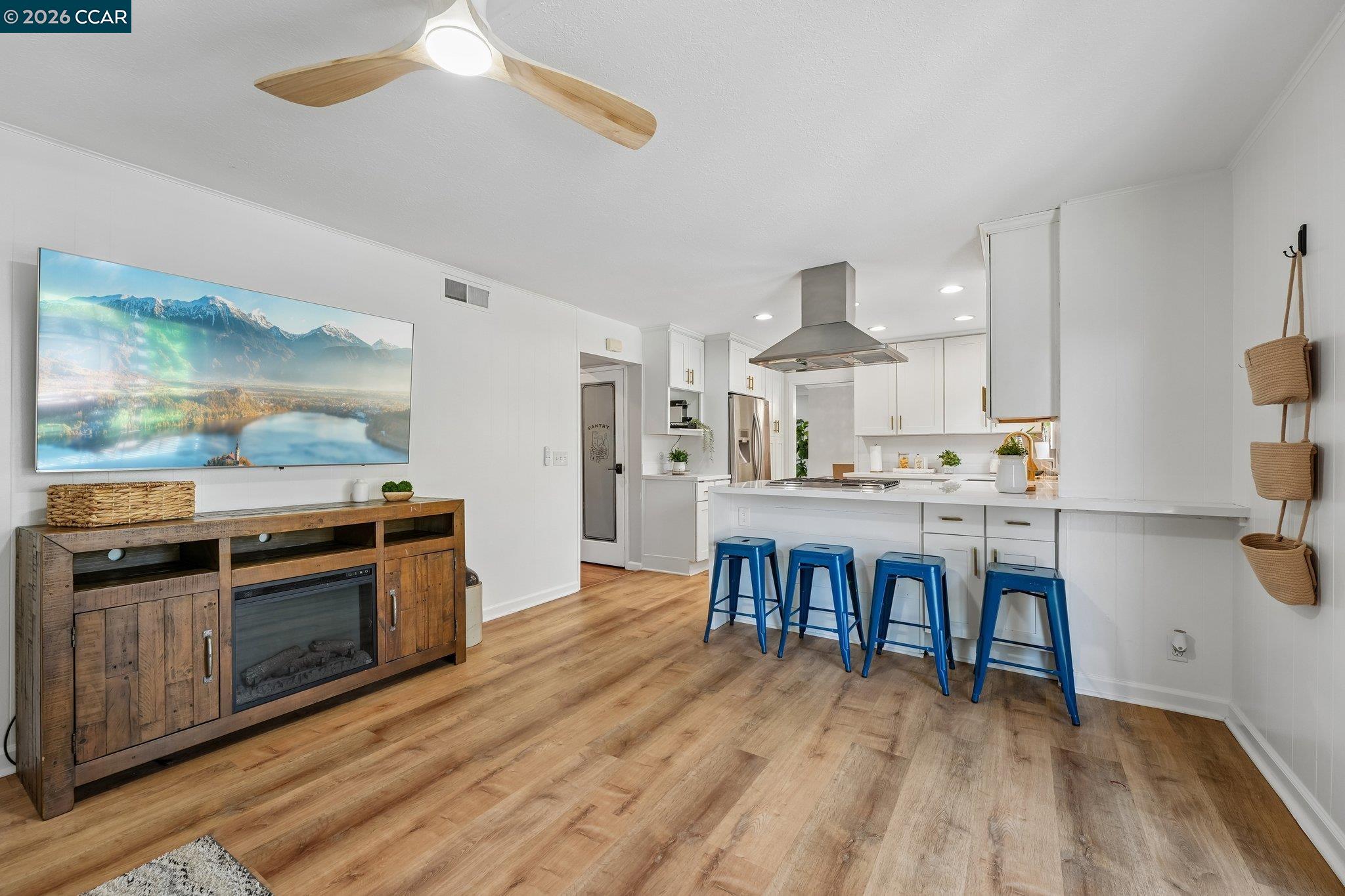 3730 Parkway Ct, Concord CA 94519 — photo 10