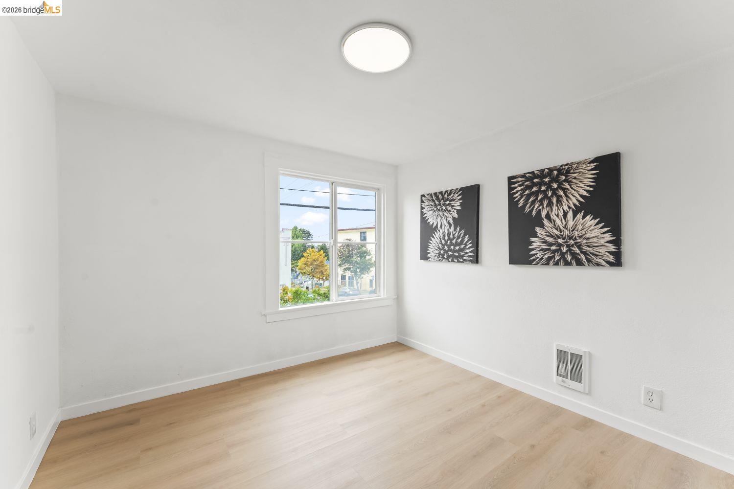 1112 E 28th St, Oakland CA 94610 — photo 9
