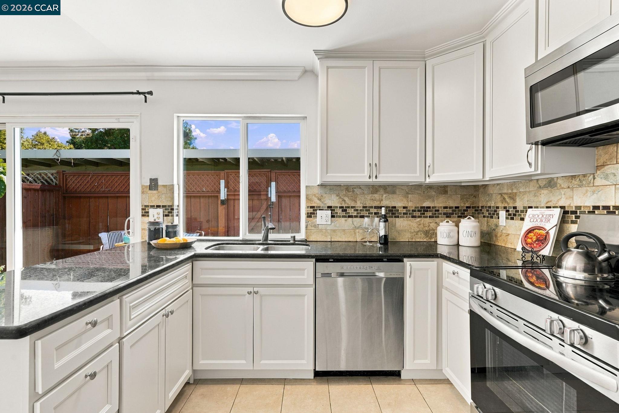 4439 Yuma Ct, Pleasanton CA 94588 — photo 12