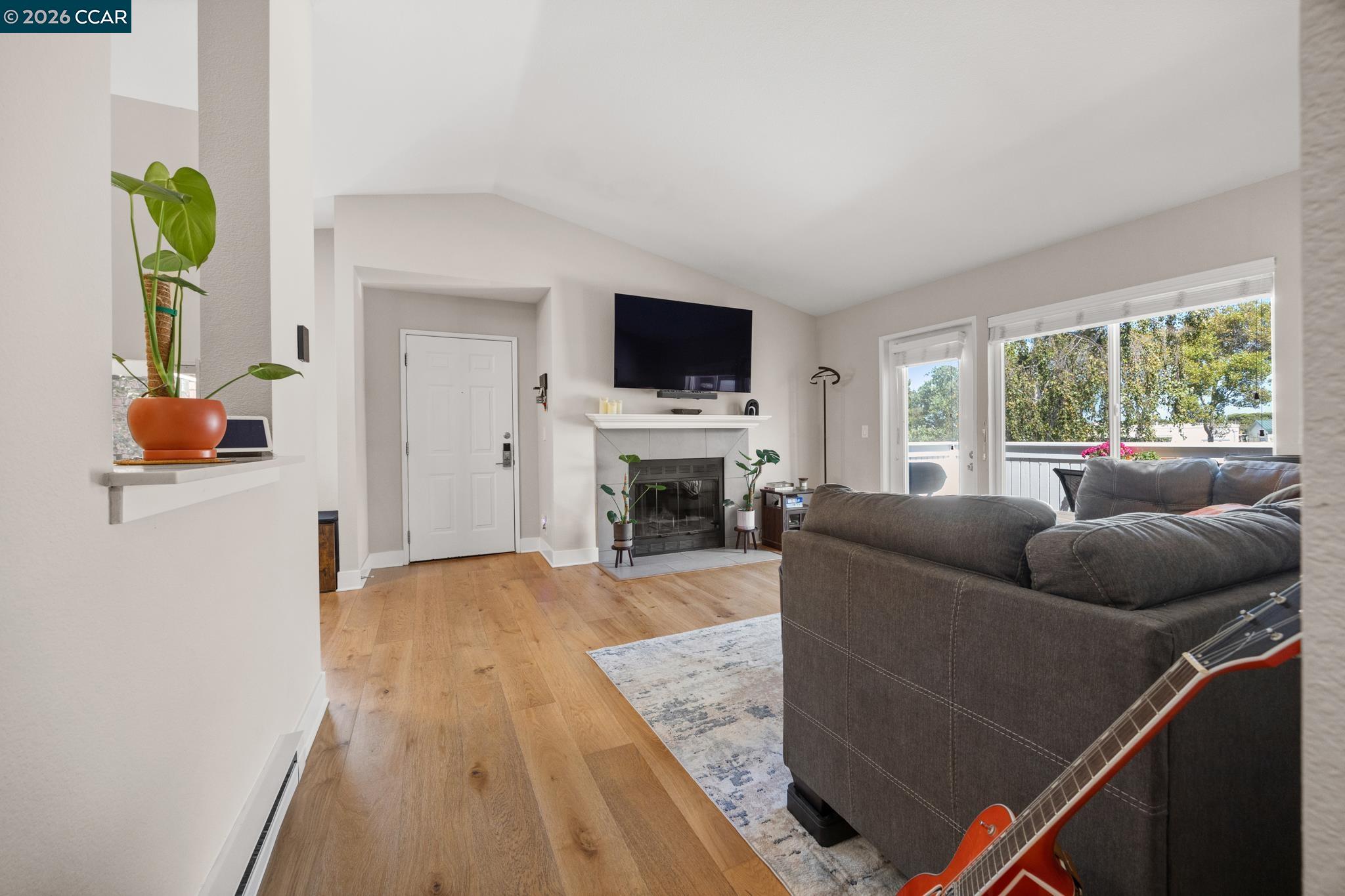 158 Bayside Court, Richmond CA 94804 — photo 3